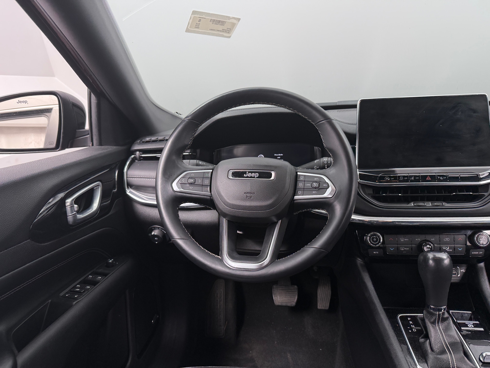 Thumbnail: 2022 Jeep Compass - 4