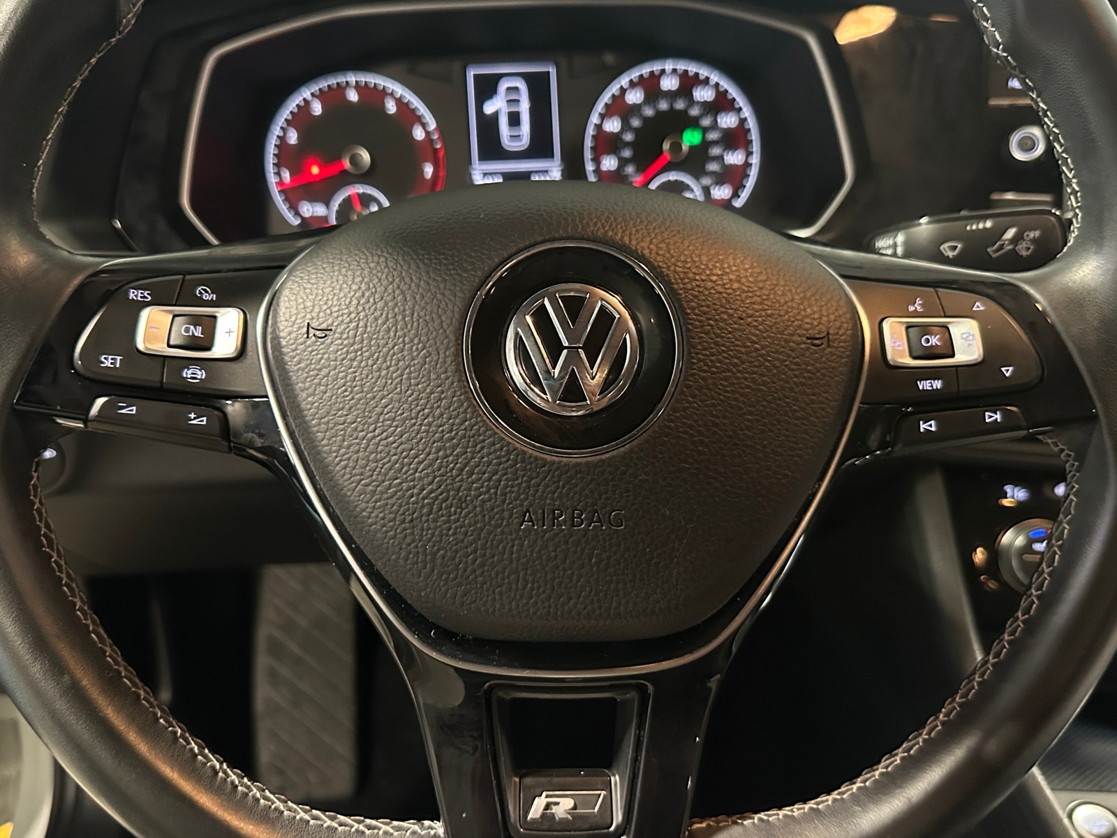 Thumbnail: 2019 Volkswagen Jetta - 4