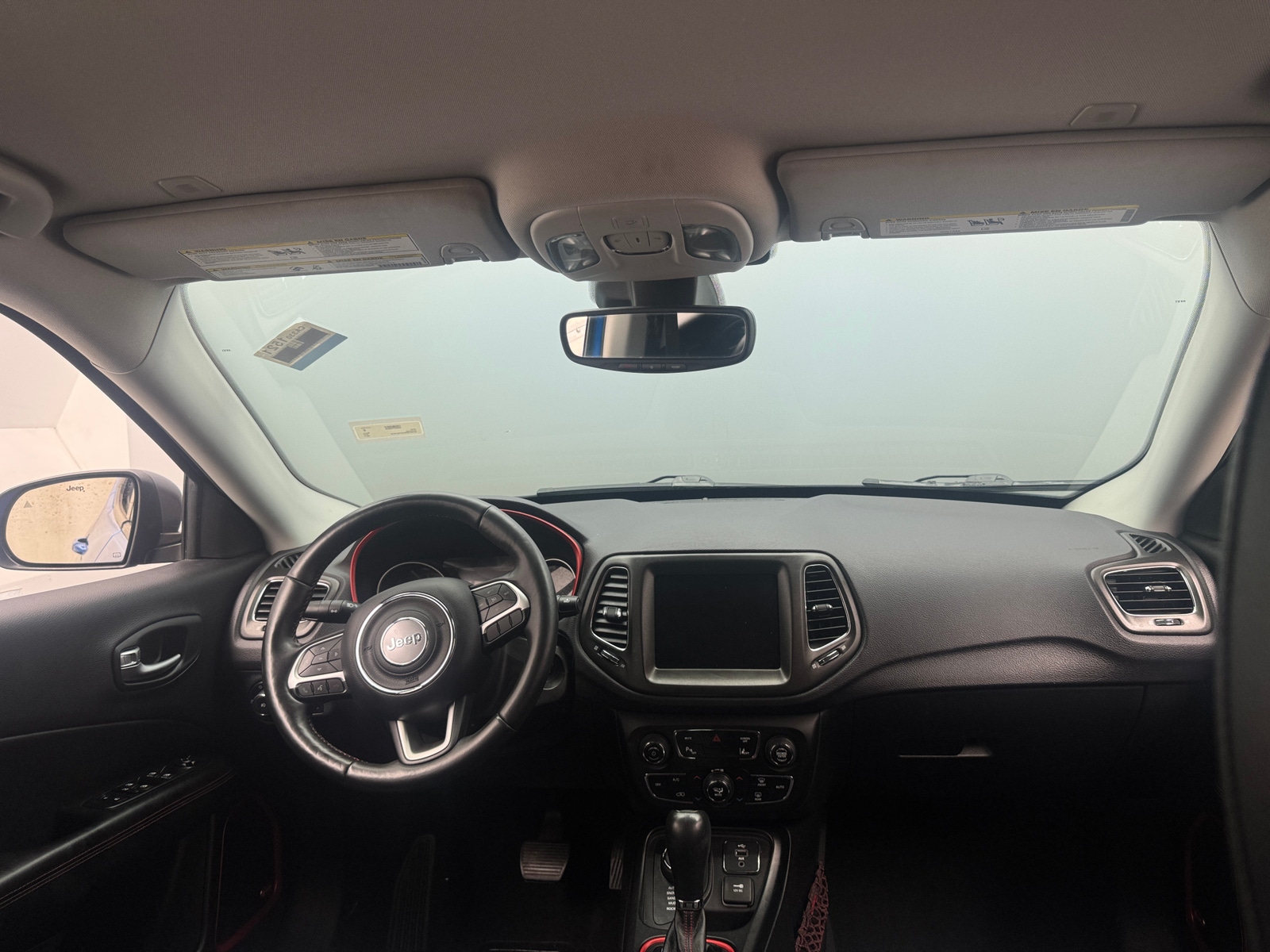 Thumbnail: 2017 Jeep Compass - 3
