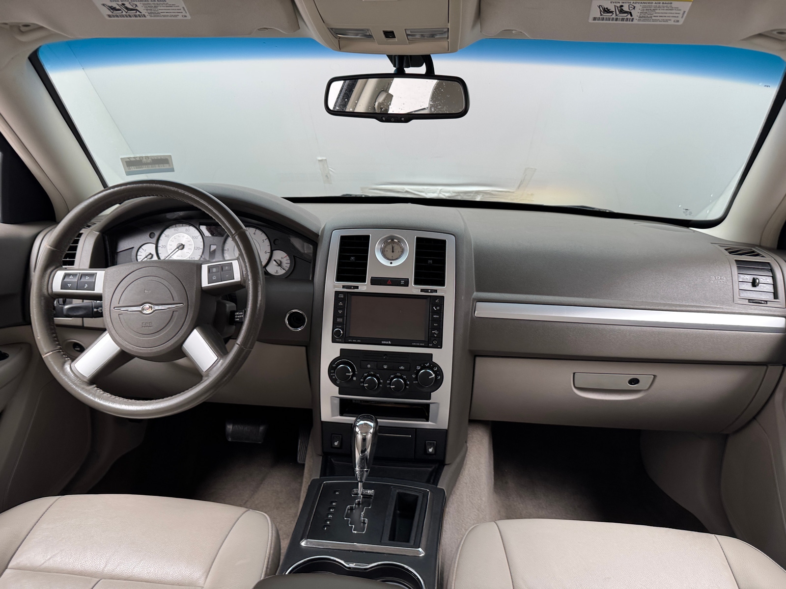 Thumbnail: 2010 Chrysler 300 - 3