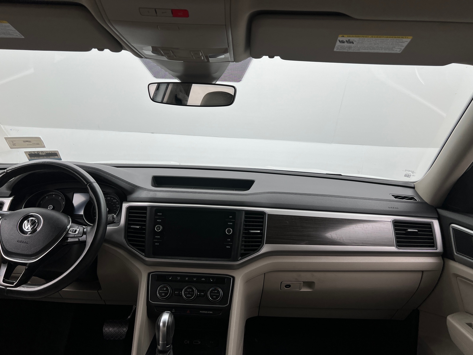 Thumbnail: 2018 Volkswagen Atlas - 3