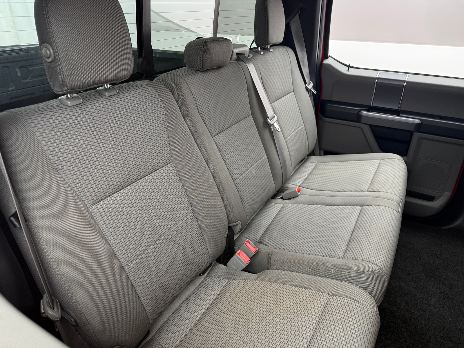 Thumbnail: 2018 Ford Econoline - 6