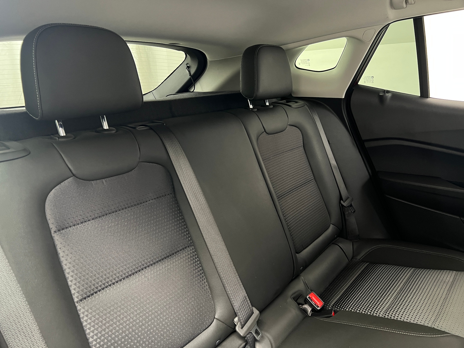 Thumbnail: 2025 Chevrolet Trax - 6
