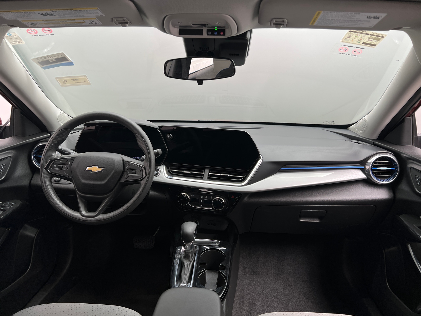 Thumbnail: 2025 Chevrolet Trax - 3