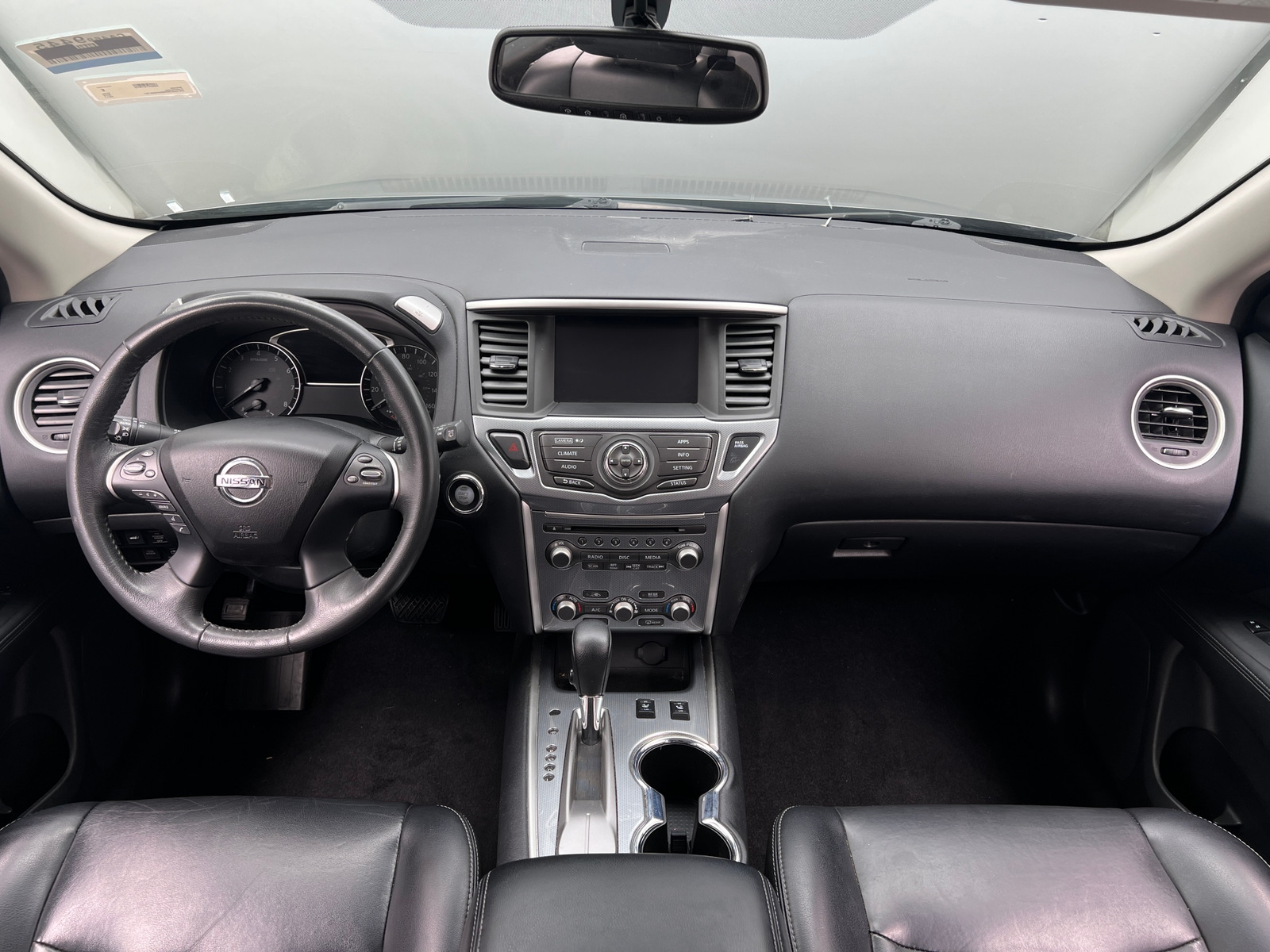 Thumbnail: 2017 Nissan Pathfinder - 2