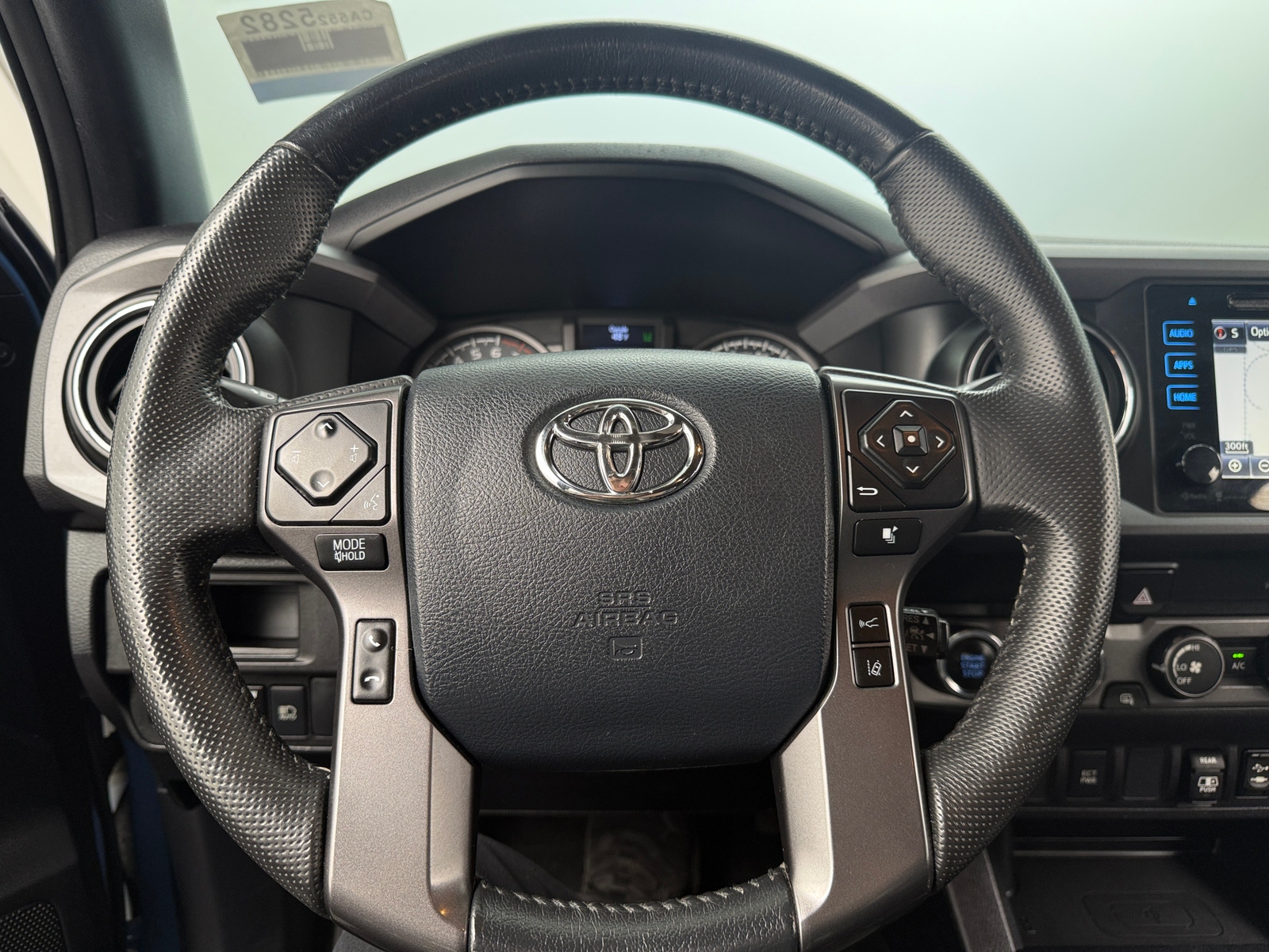Thumbnail: 2019 Toyota Tacoma - 5