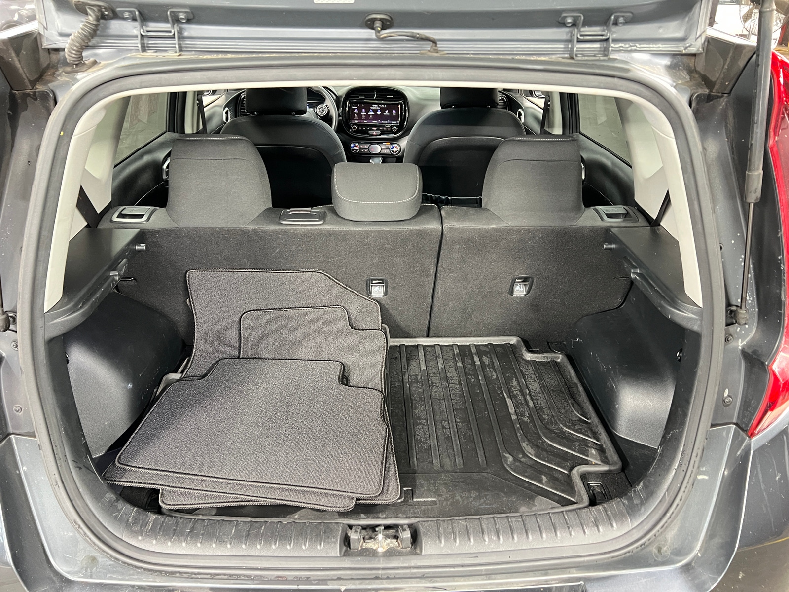 Thumbnail: 2021 Kia Soul - 7