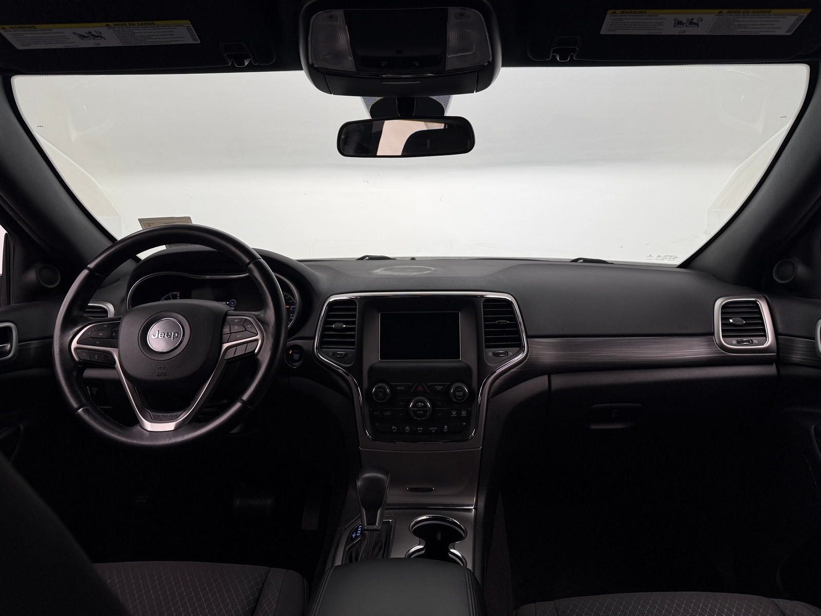 Thumbnail: 2019 Jeep Grand Cherokee - 3