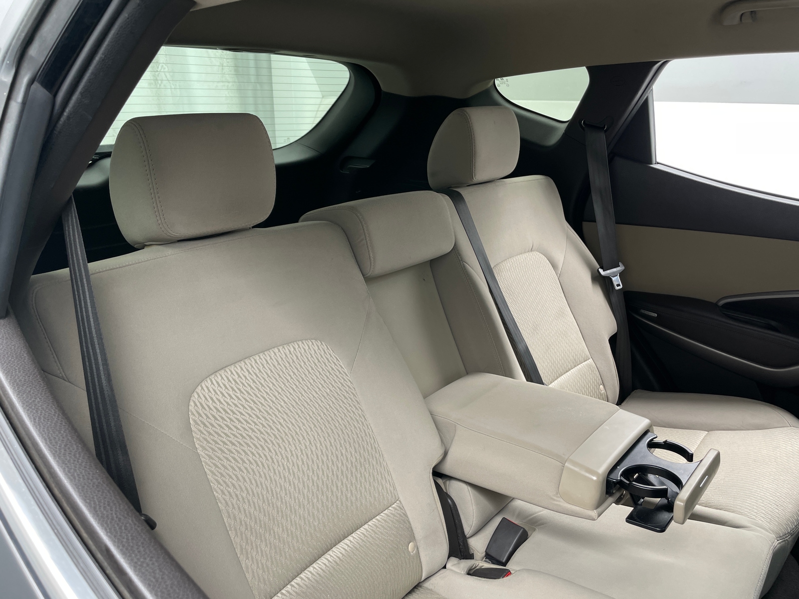 Thumbnail: 2016 Hyundai Santa Fe - 6