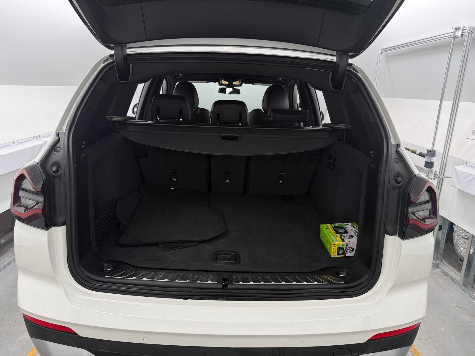 Thumbnail: 2024 BMW X3 - 6