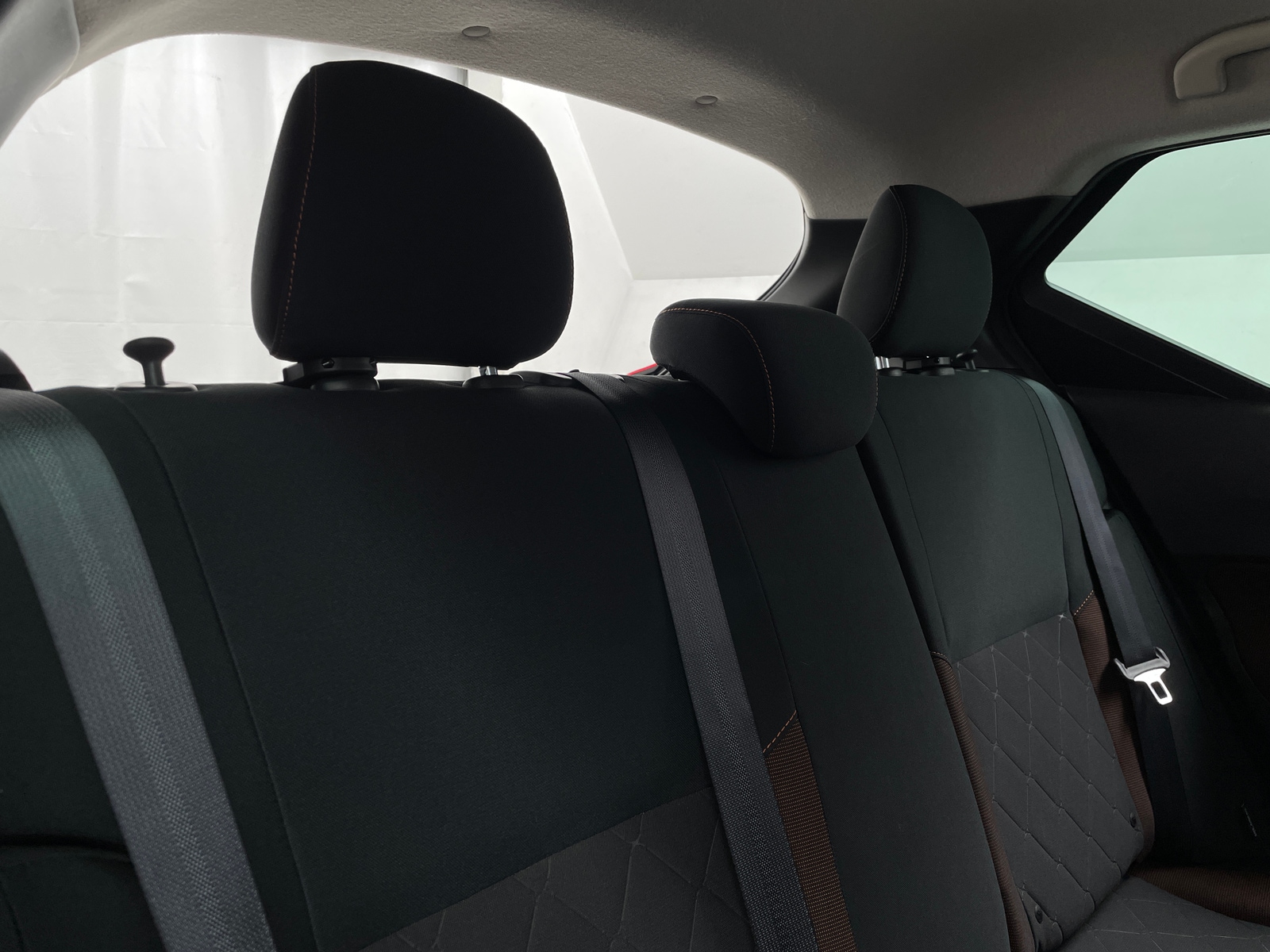 Thumbnail: 2020 Nissan Kicks - 6
