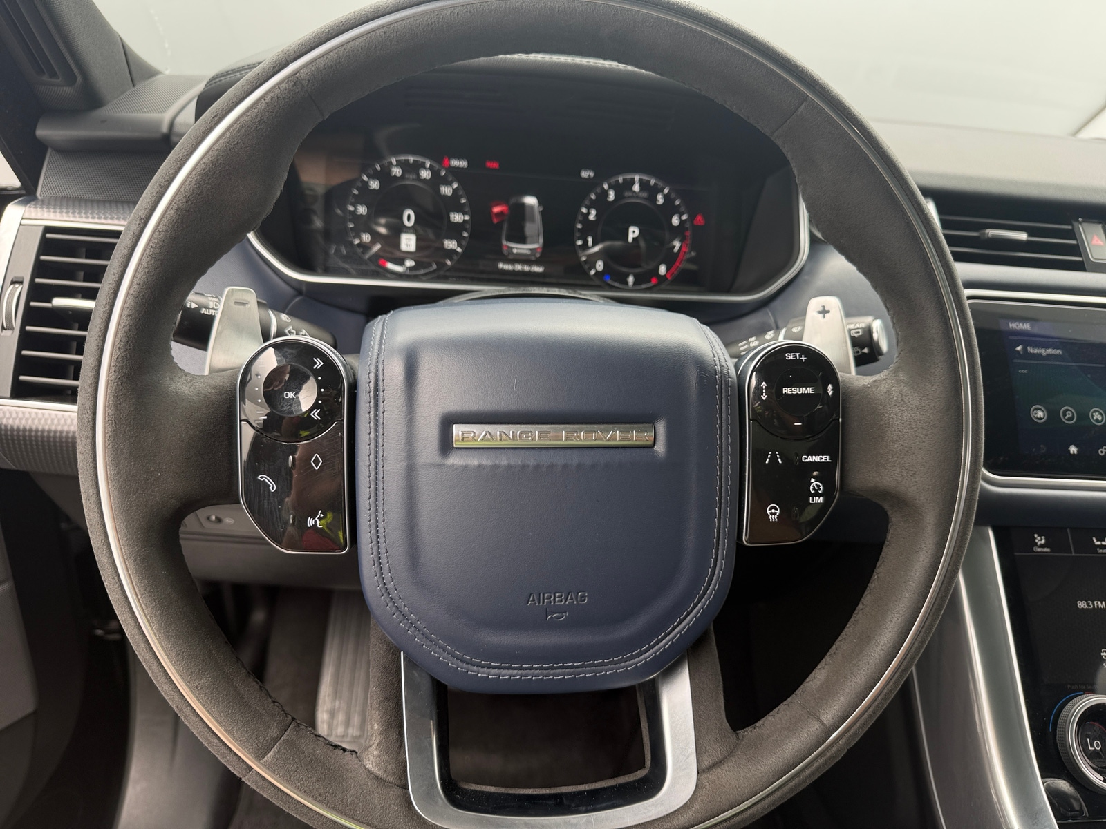 Thumbnail: 2019 Land Rover Range Rover Sport - 4