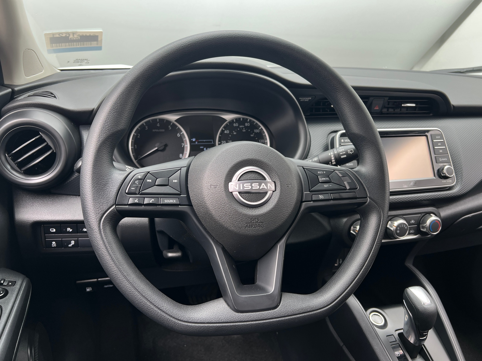 Thumbnail: 2024 Nissan Kicks - 5