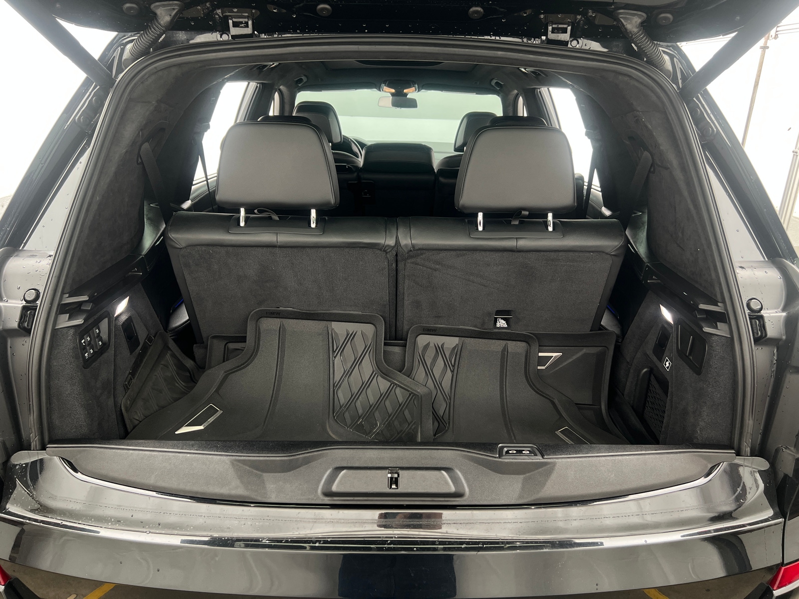 Thumbnail: 2020 BMW X7 - 6