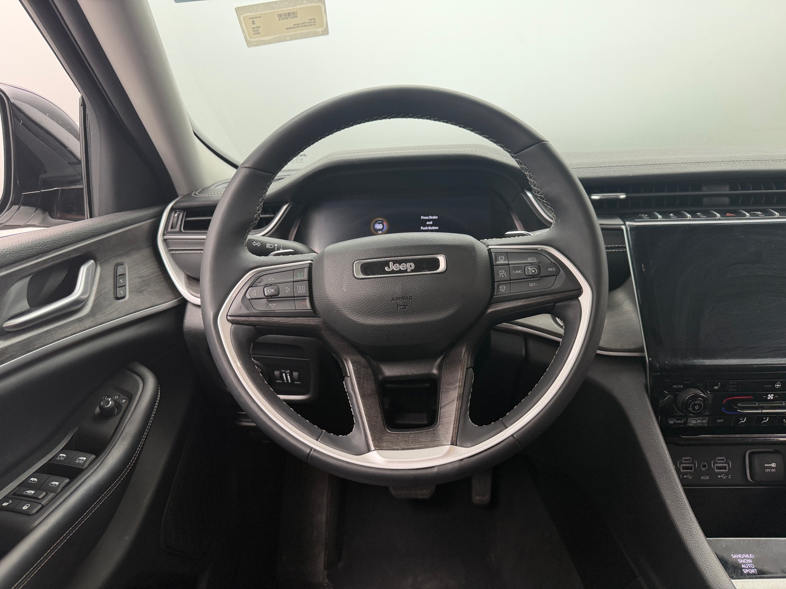 Thumbnail: 2023 Jeep Grand Cherokee - 4