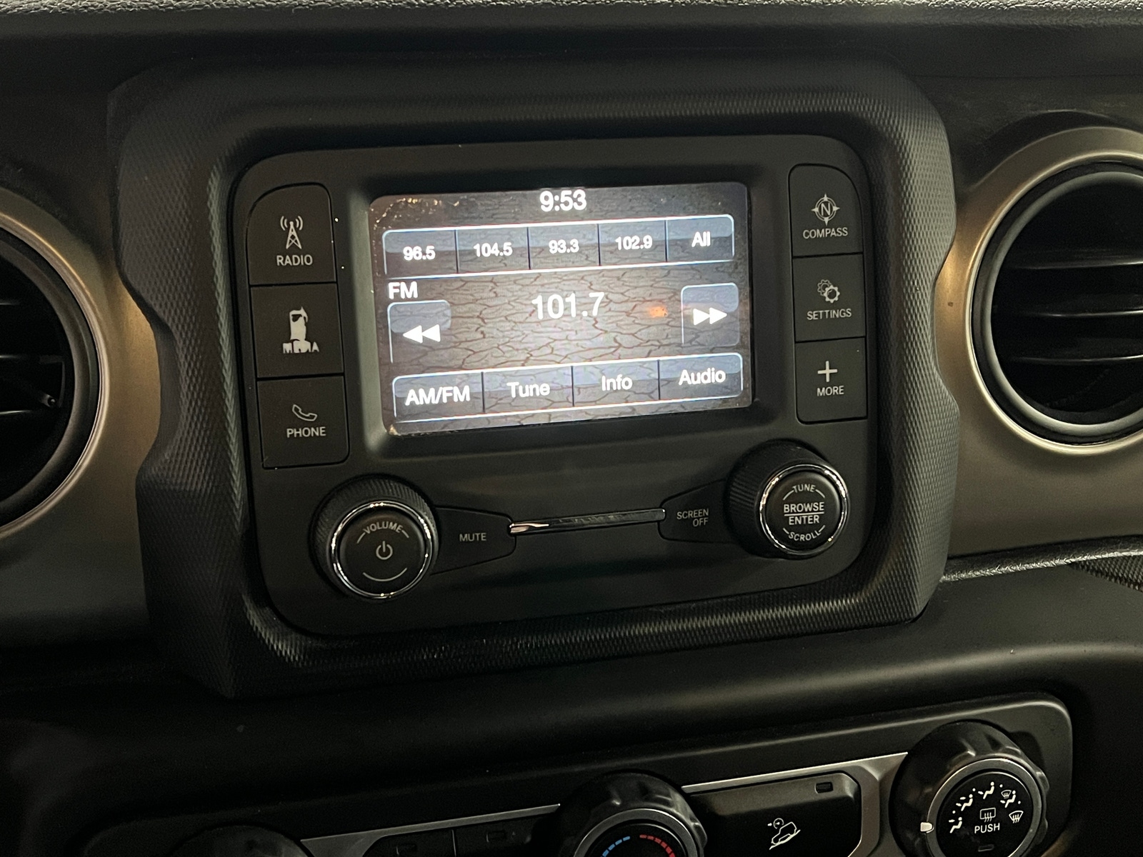 Thumbnail: 2019 Jeep Wrangler - 4