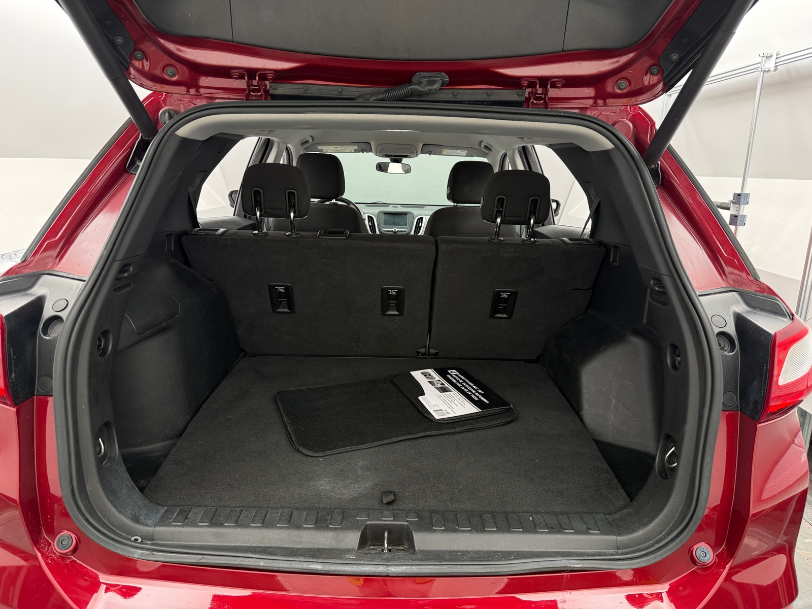 Thumbnail: 2018 Chevrolet Equinox - 7
