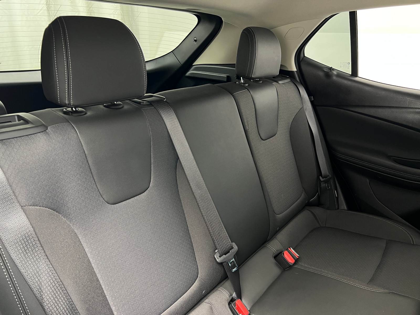 Thumbnail: 2025 Buick Encore GX - 5