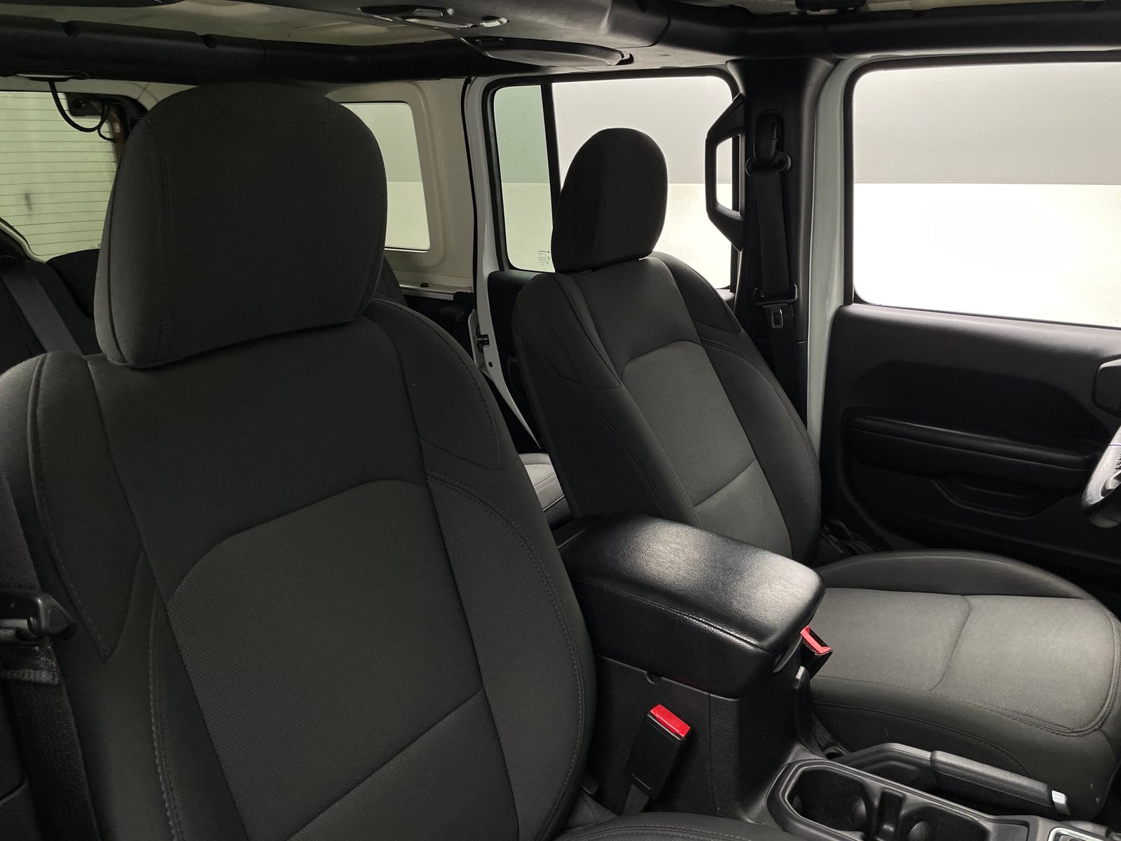 Thumbnail: 2019 Jeep Wrangler - 2