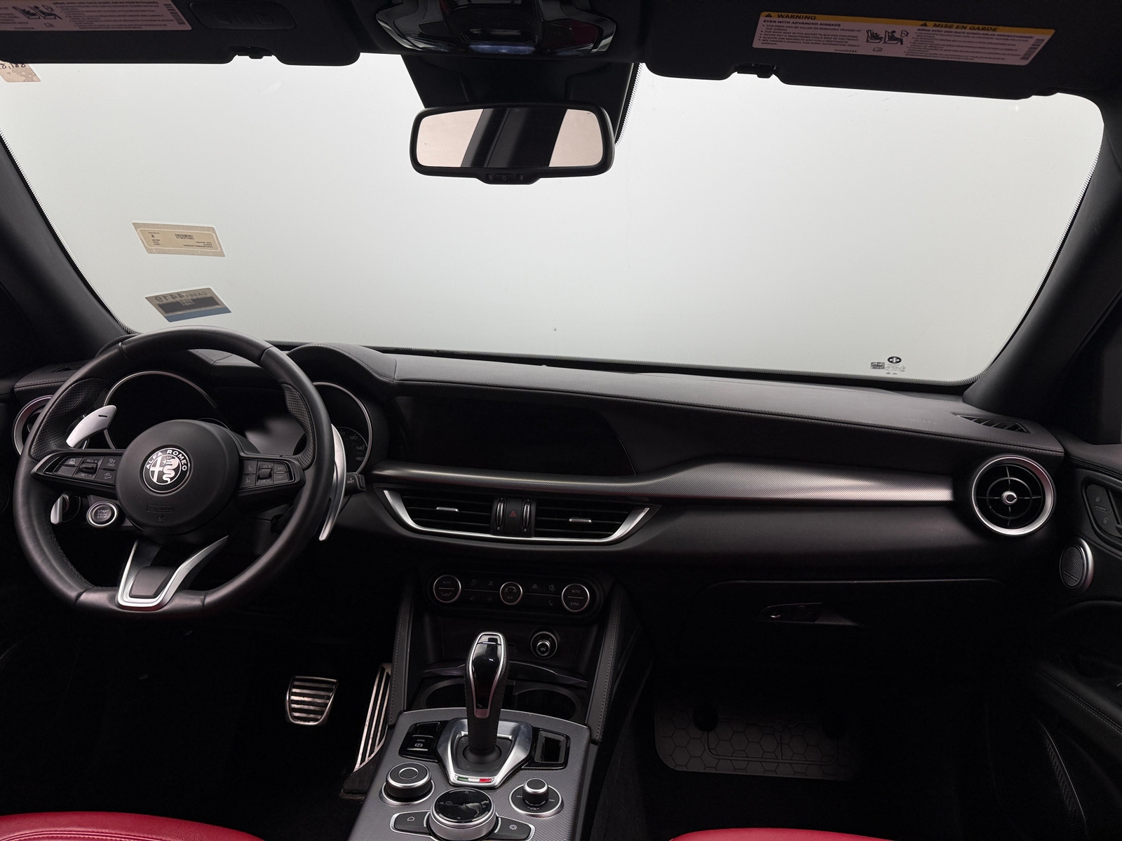Thumbnail: 2023 Alfa Romeo Stelvio - 2