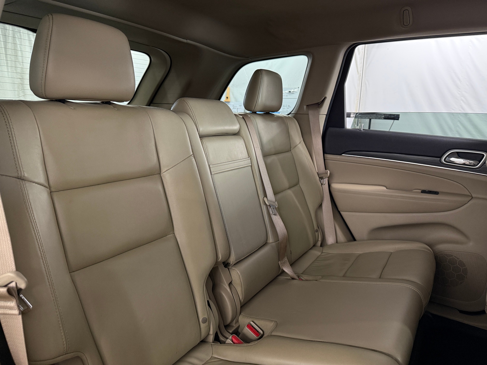 Thumbnail: 2019 Jeep Grand Cherokee - 5