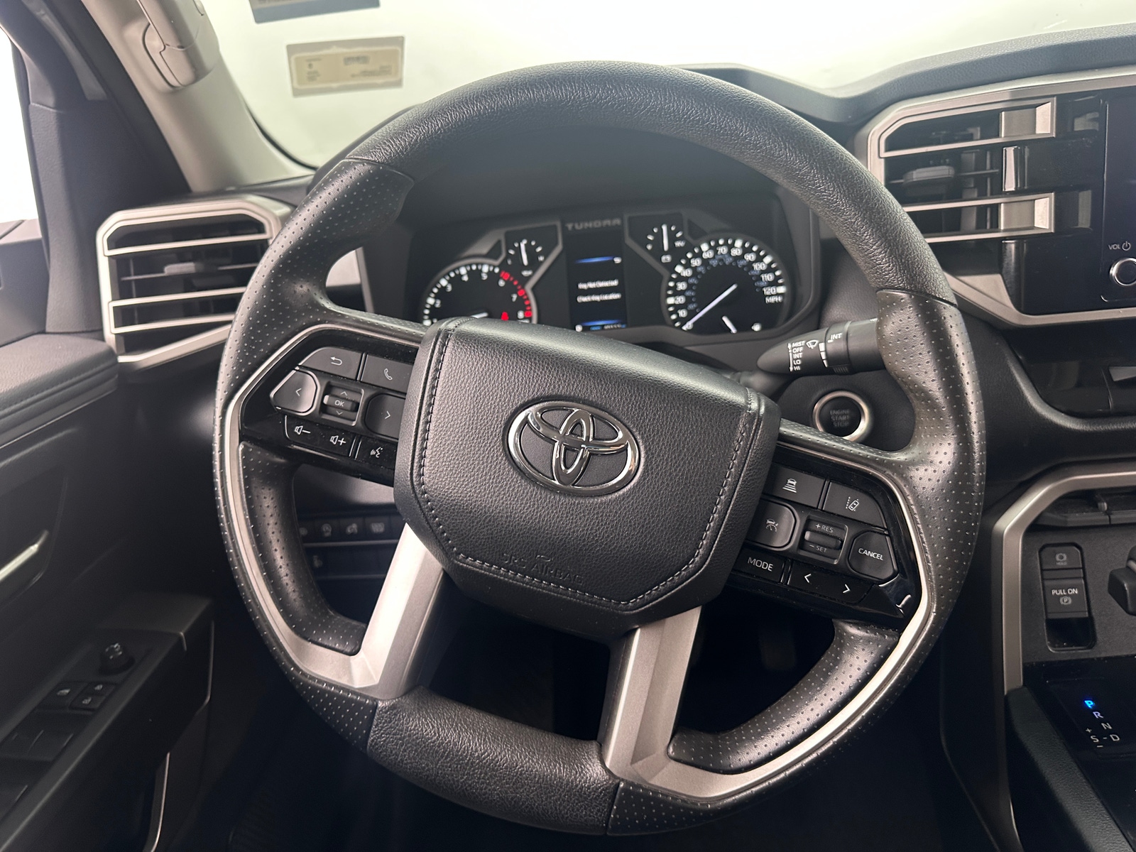 Thumbnail: 2022 Toyota Tundra - 5