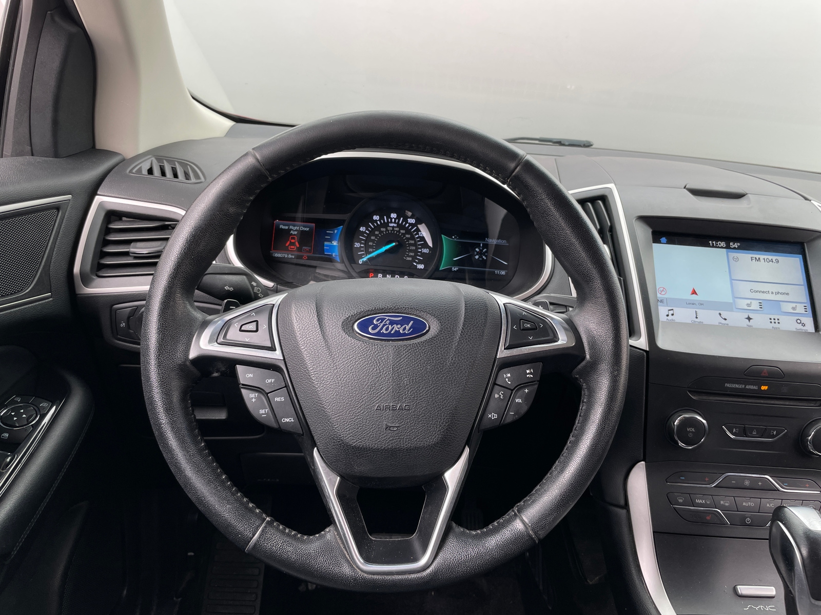 Thumbnail: 2016 Ford Edge - 5
