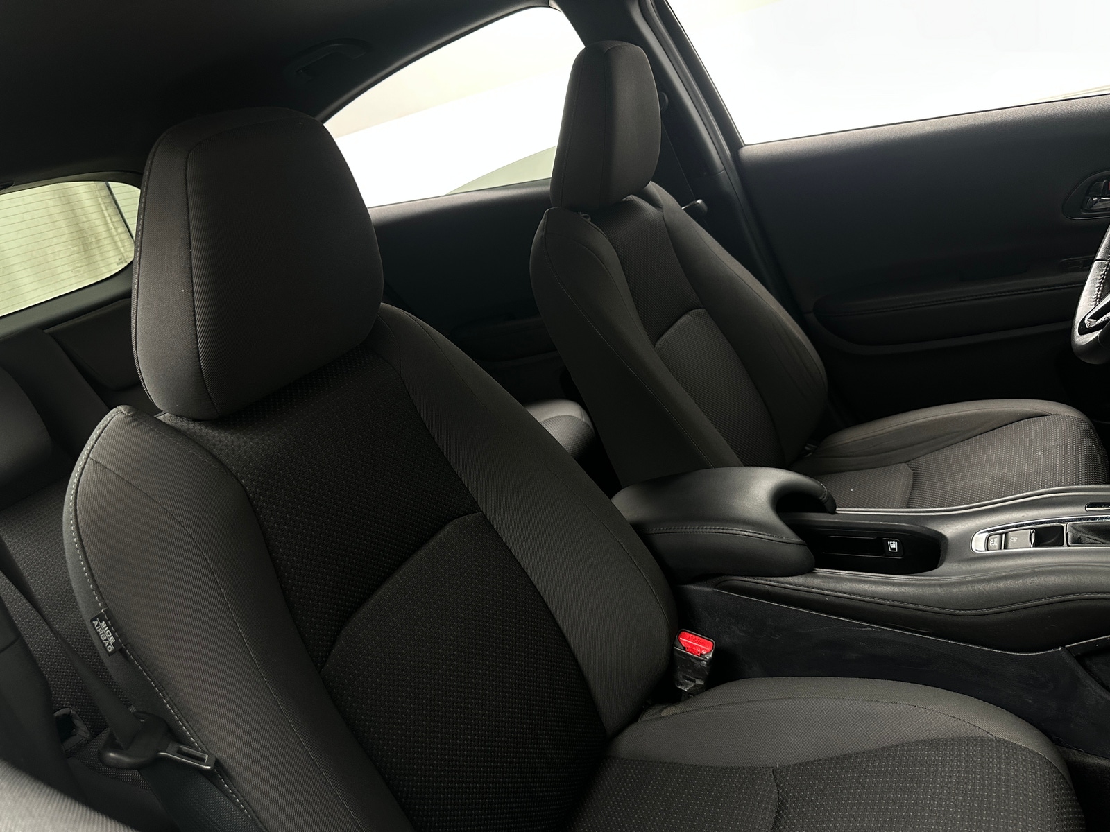 Thumbnail: 2021 Honda HR-V - 2