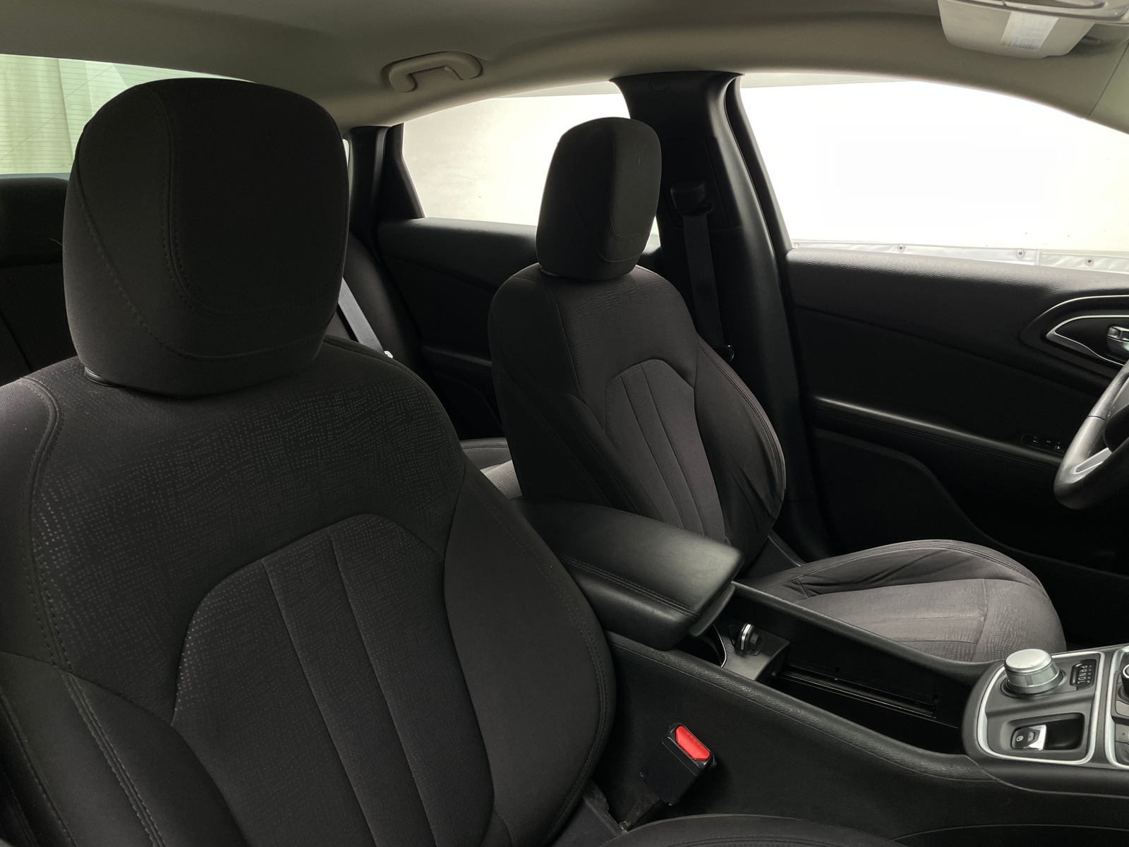 Thumbnail: 2015 Chrysler 200 - 2