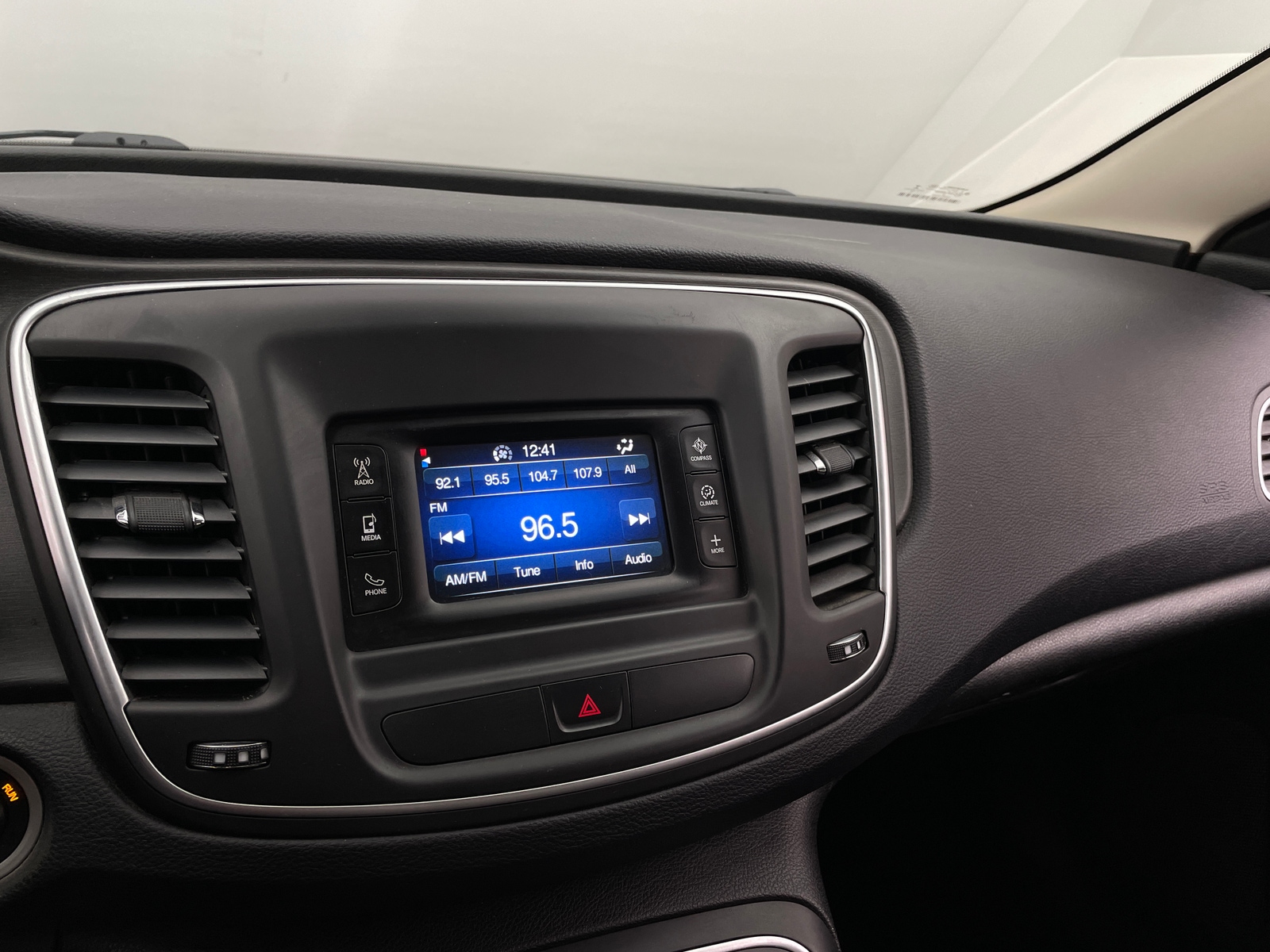 Thumbnail: 2015 Chrysler 200 - 4