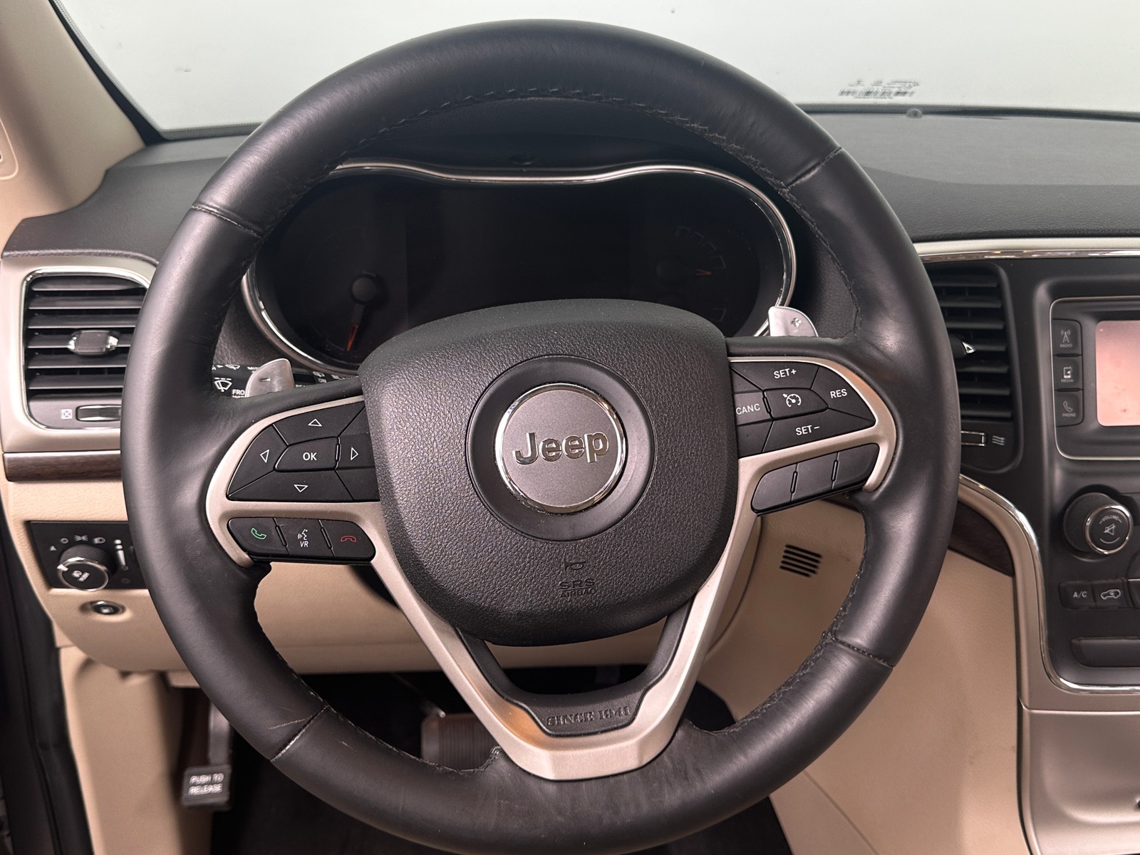 Thumbnail: 2014 Jeep Grand Cherokee - 5