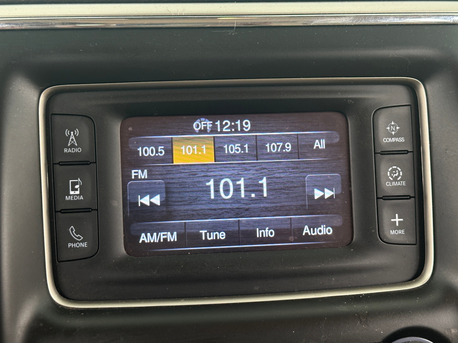Thumbnail: 2014 Jeep Grand Cherokee - 4