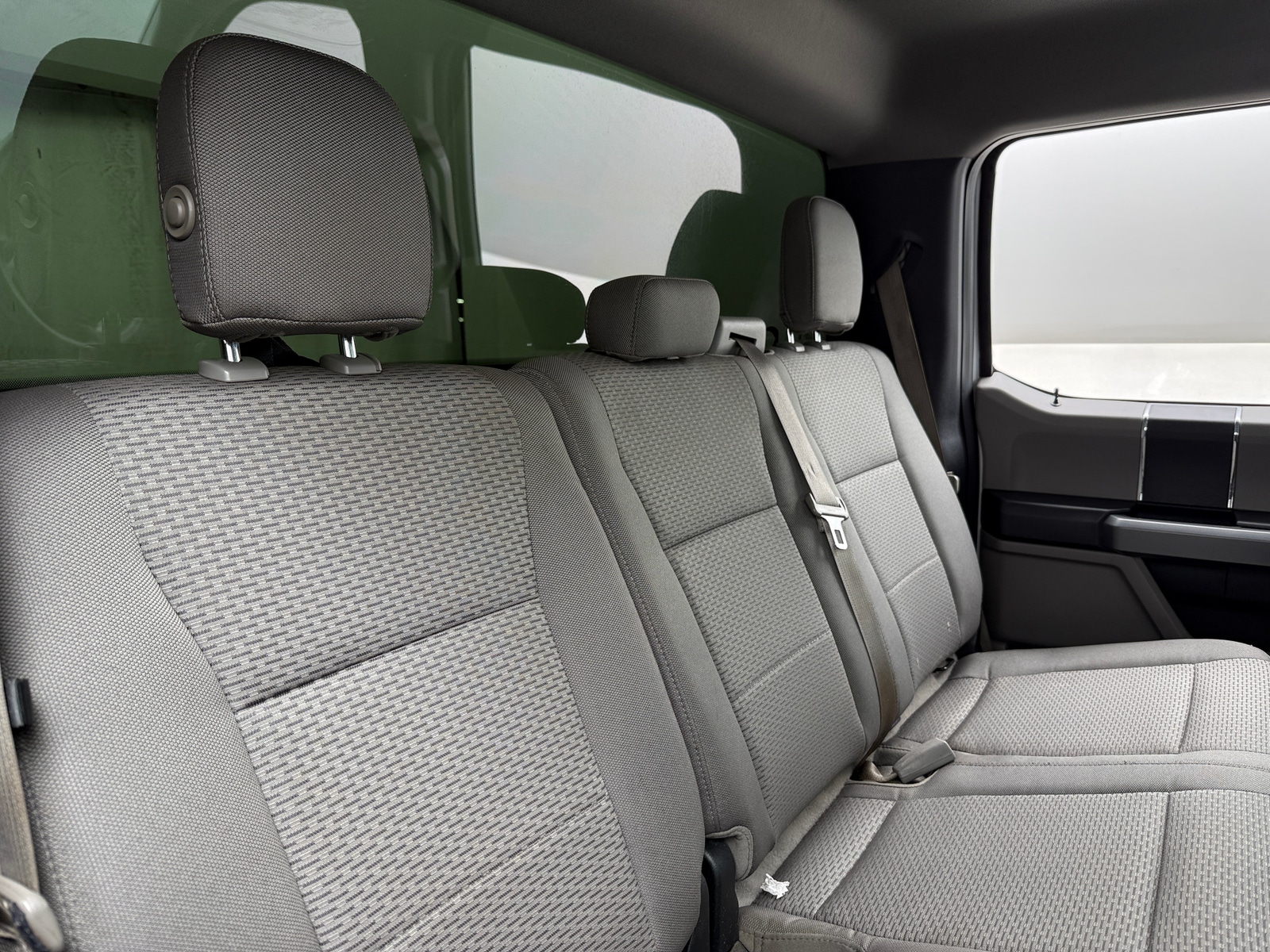 Thumbnail: 2015 Ford Econoline - 6