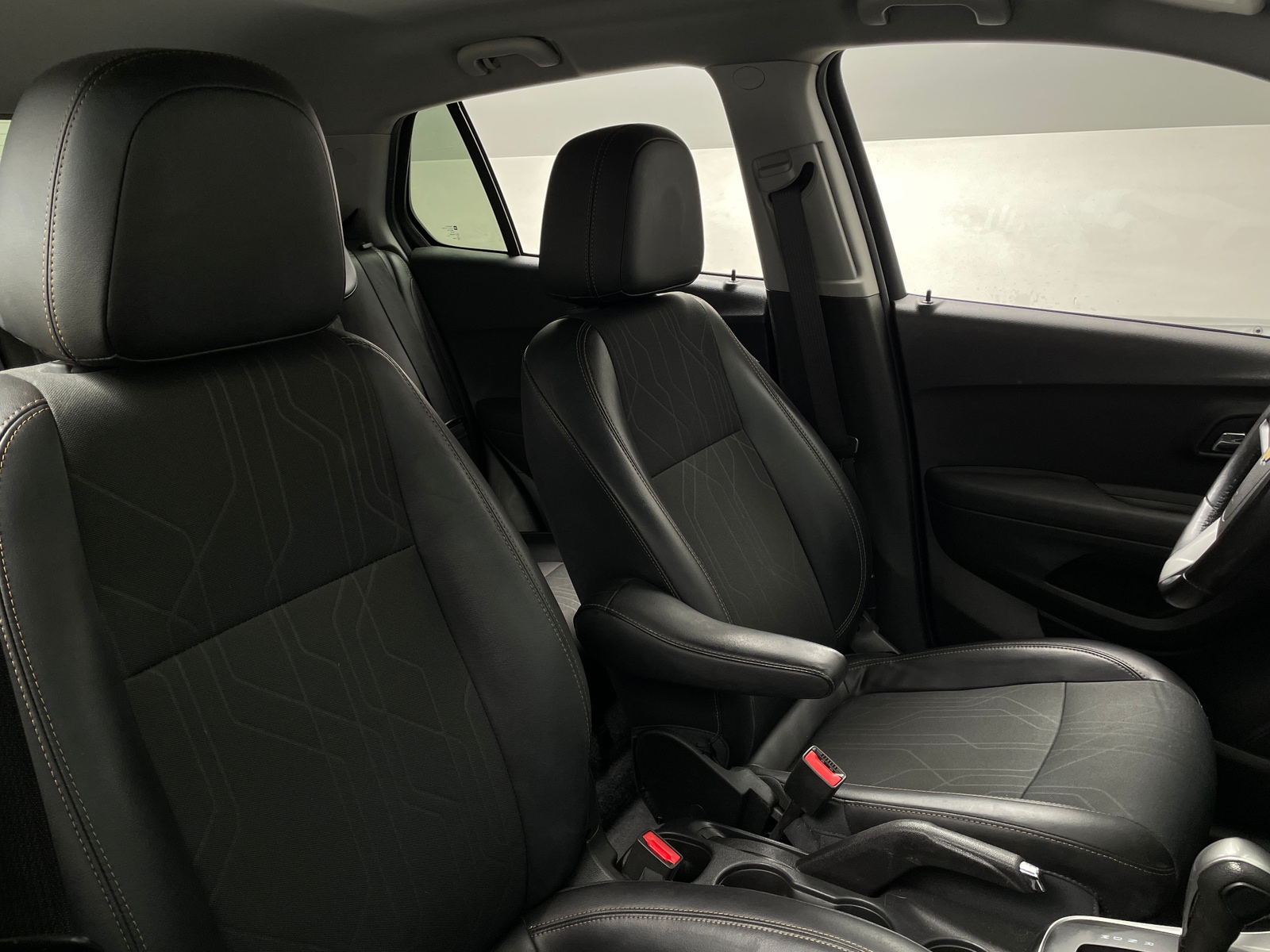 Thumbnail: 2020 Chevrolet Trax - 2