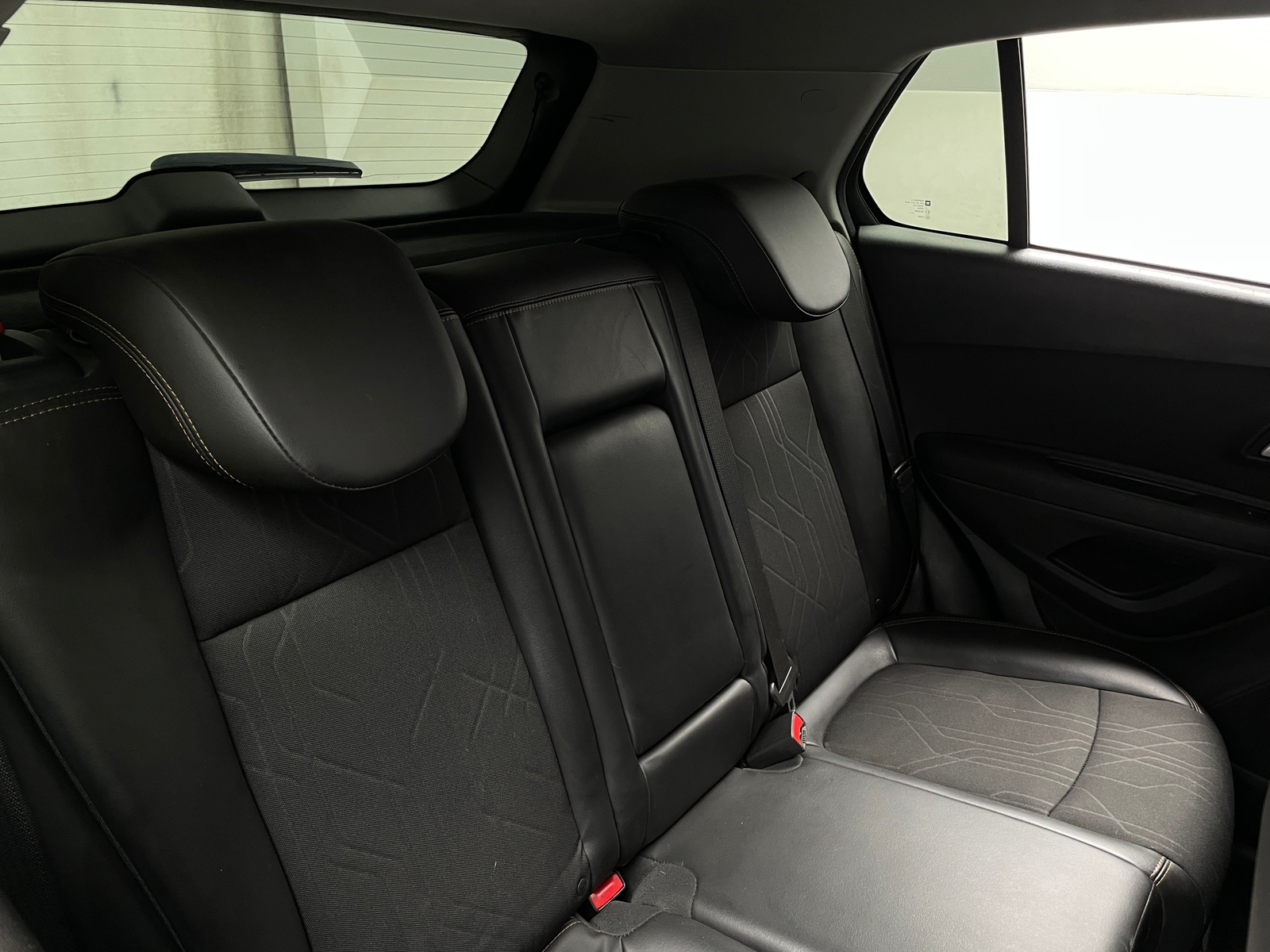 Thumbnail: 2020 Chevrolet Trax - 6