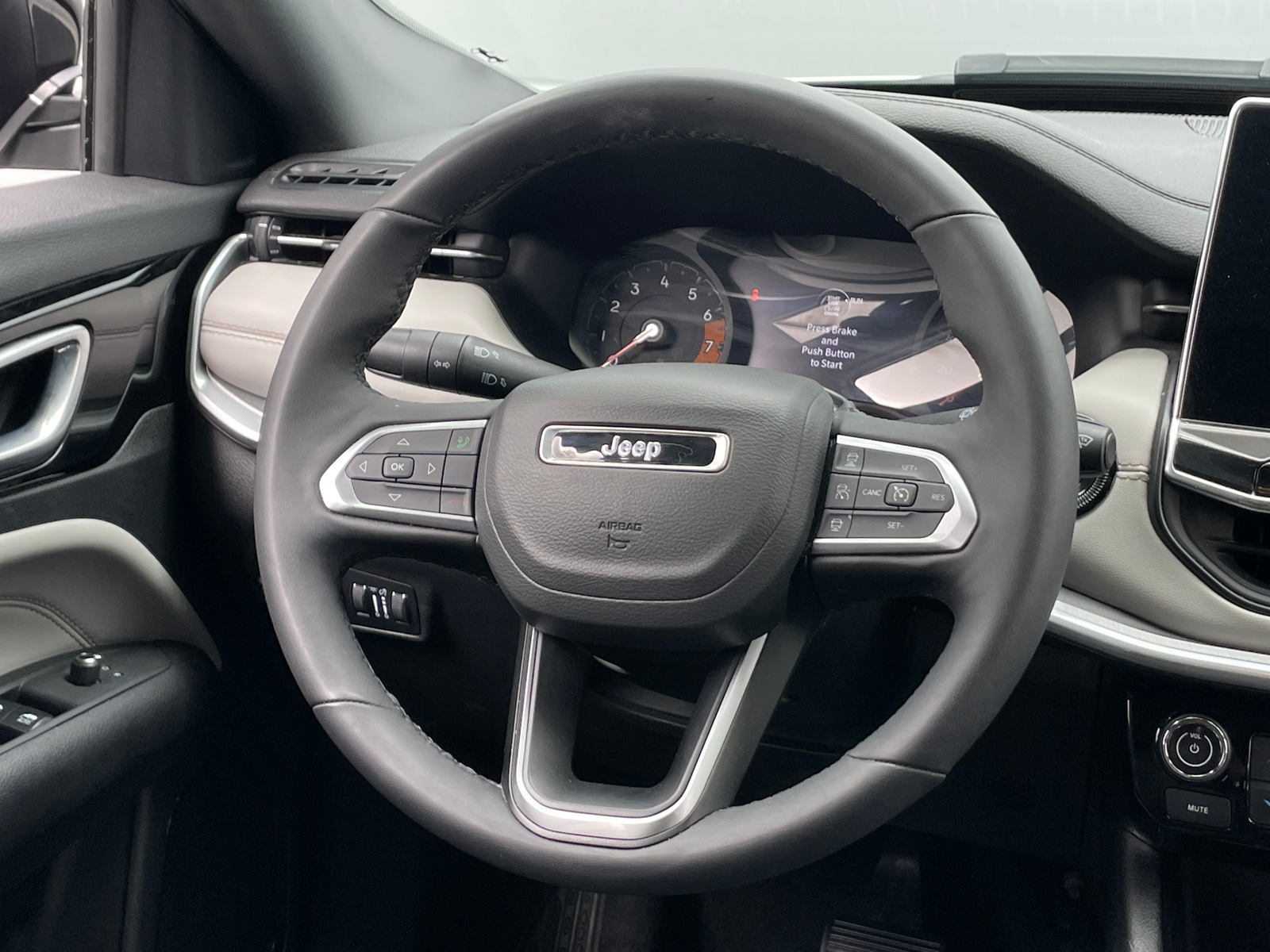 Thumbnail: 2025 Jeep Compass - 4