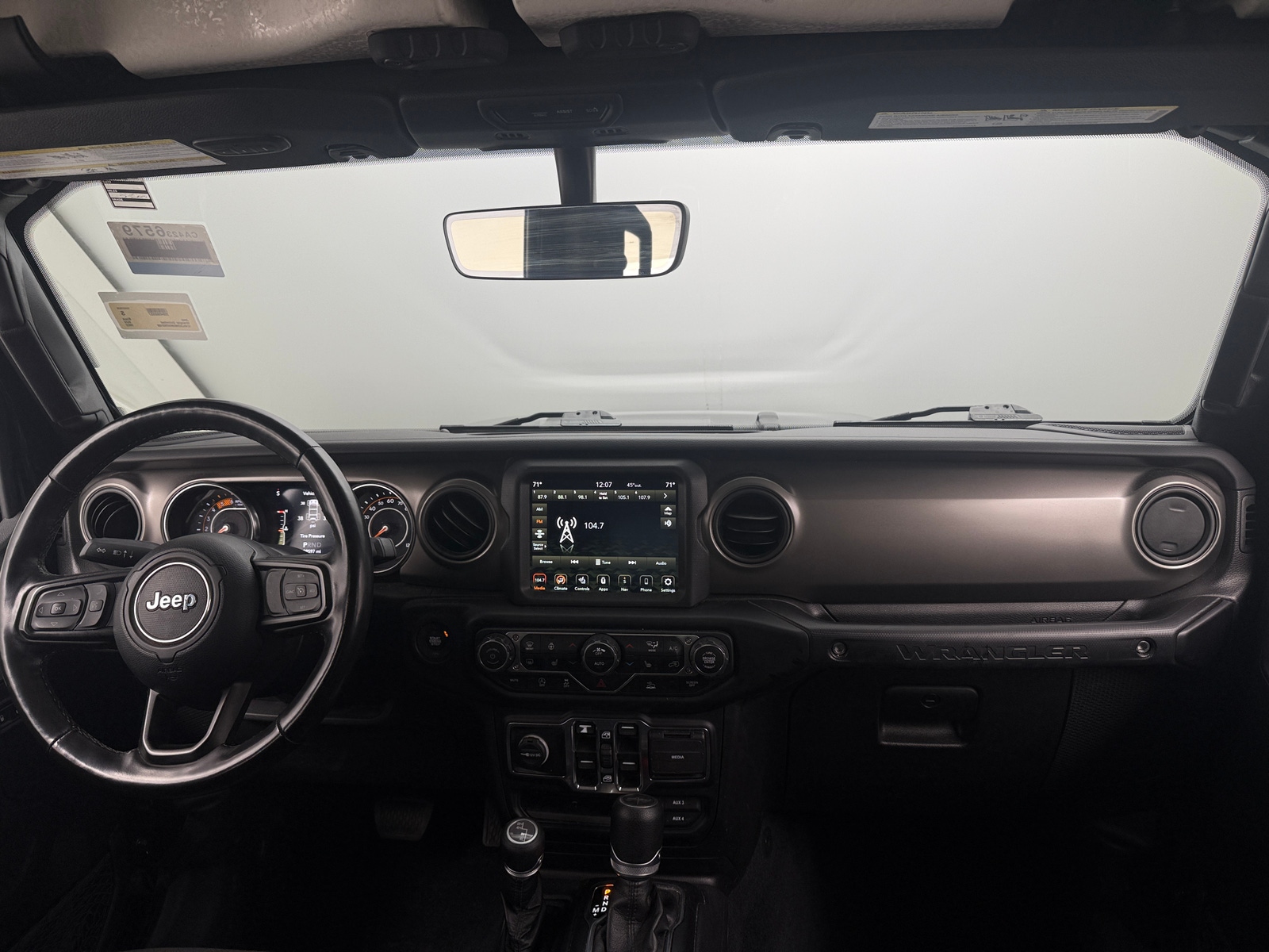 Thumbnail: 2022 Jeep Wrangler - 3