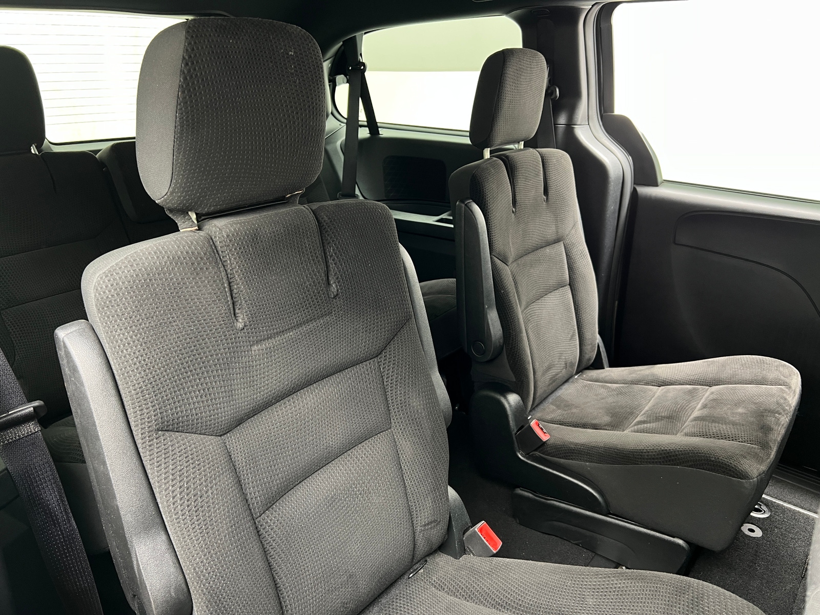 Thumbnail: 2018 Dodge Grand Caravan - 6