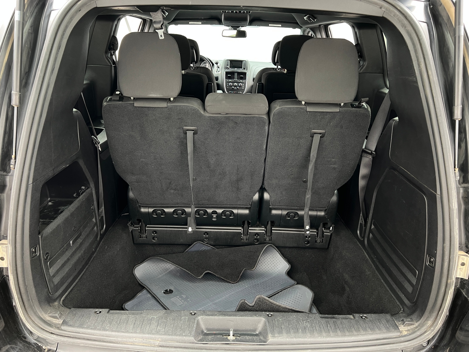 Thumbnail: 2018 Dodge Grand Caravan - 7