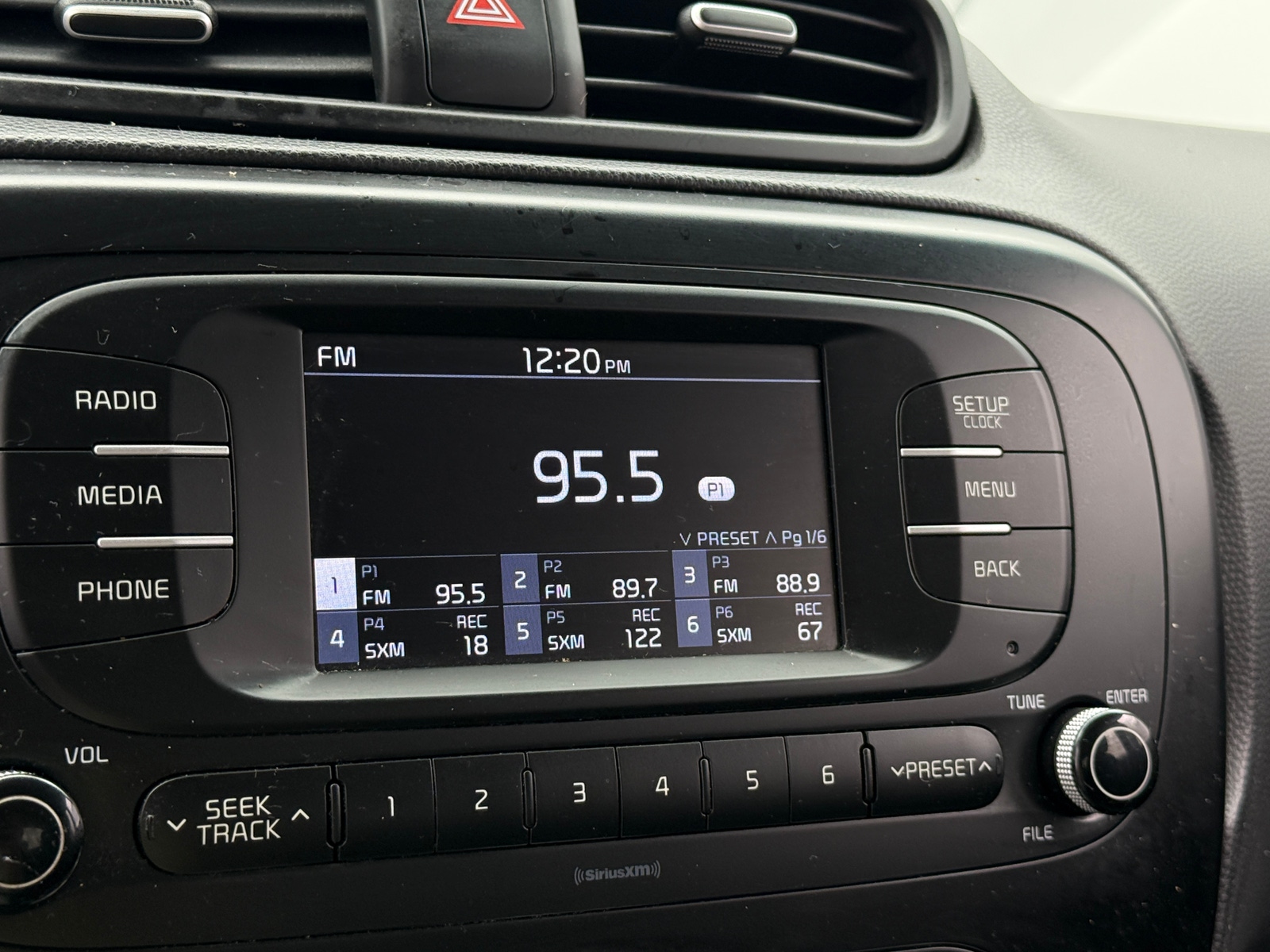 Thumbnail: 2017 Kia Soul - 4