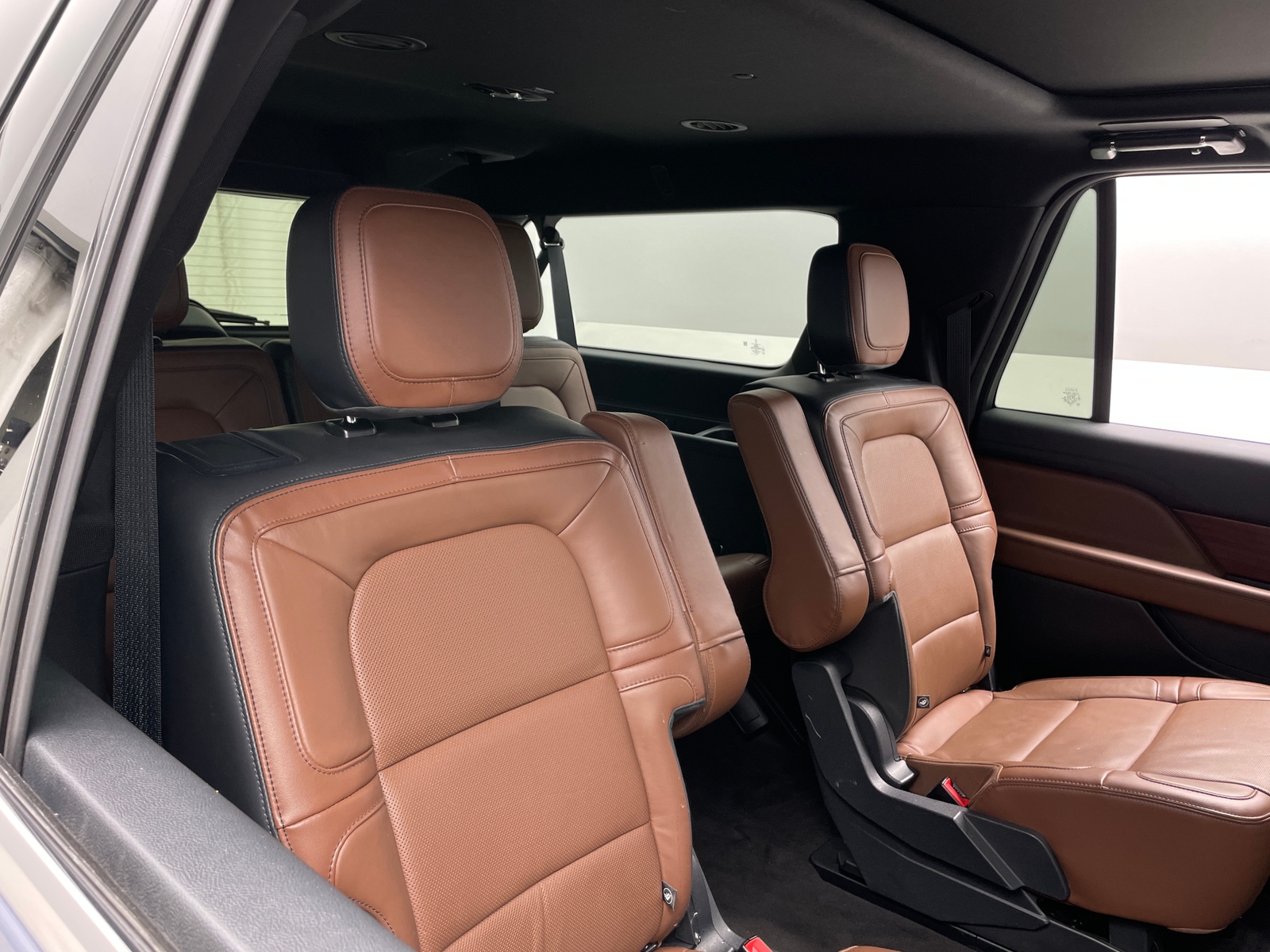 Thumbnail: 2023 Lincoln Navigator L - 5