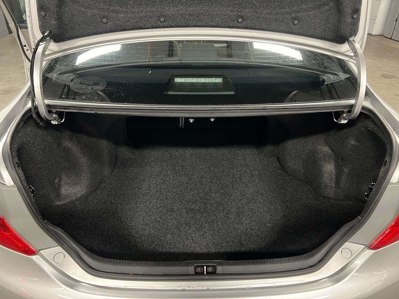 Thumbnail: 2012 Toyota Camry - 7