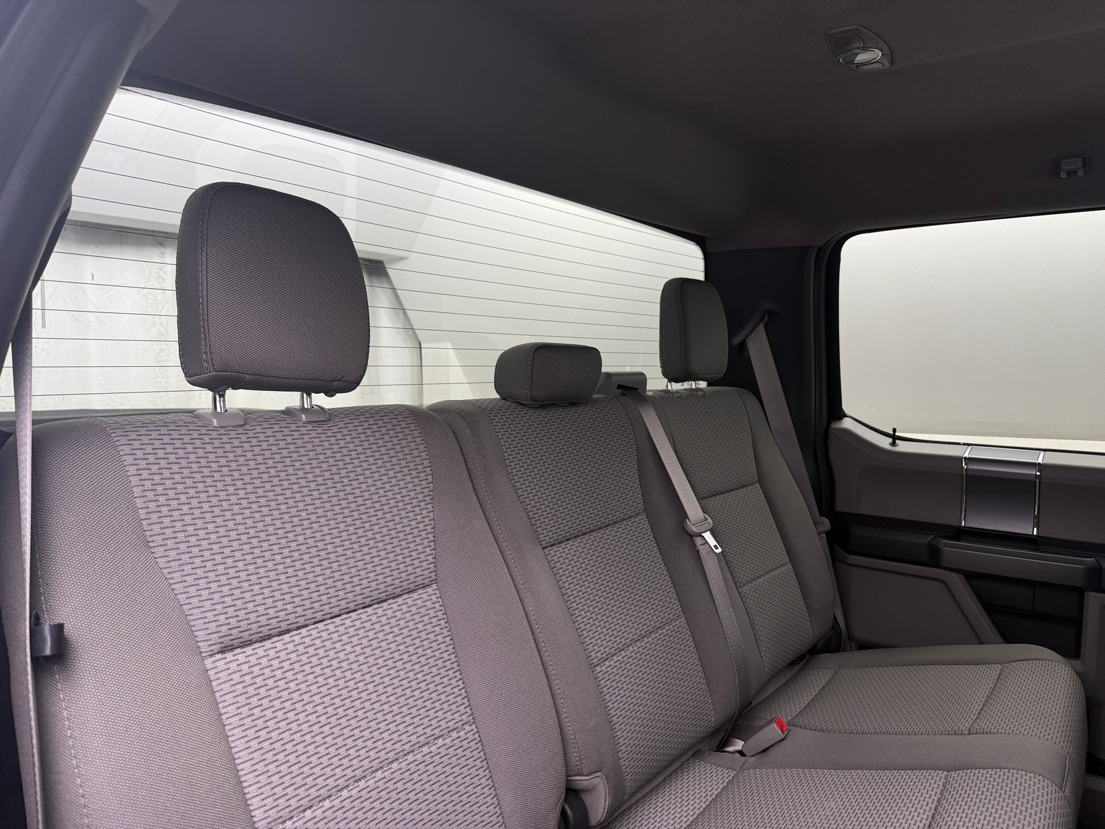 Thumbnail: 2019 Ford Econoline - 6