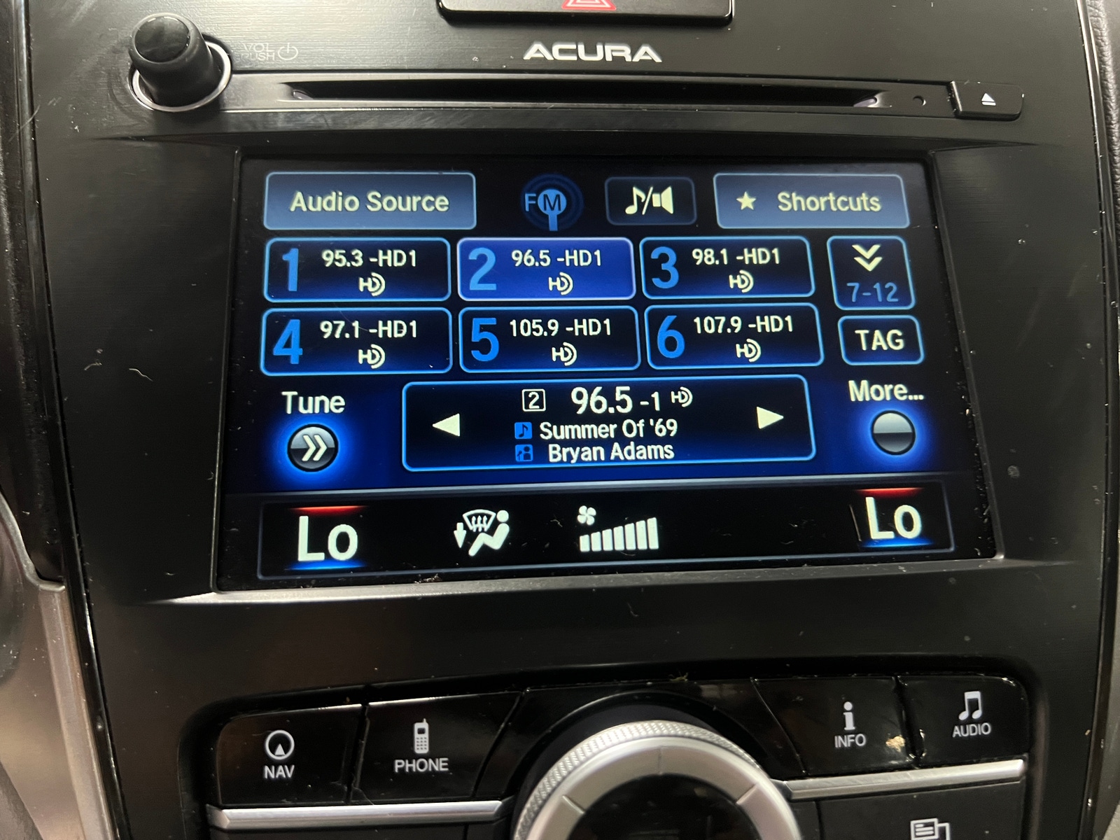 Thumbnail: 2018 Acura ILX - 4