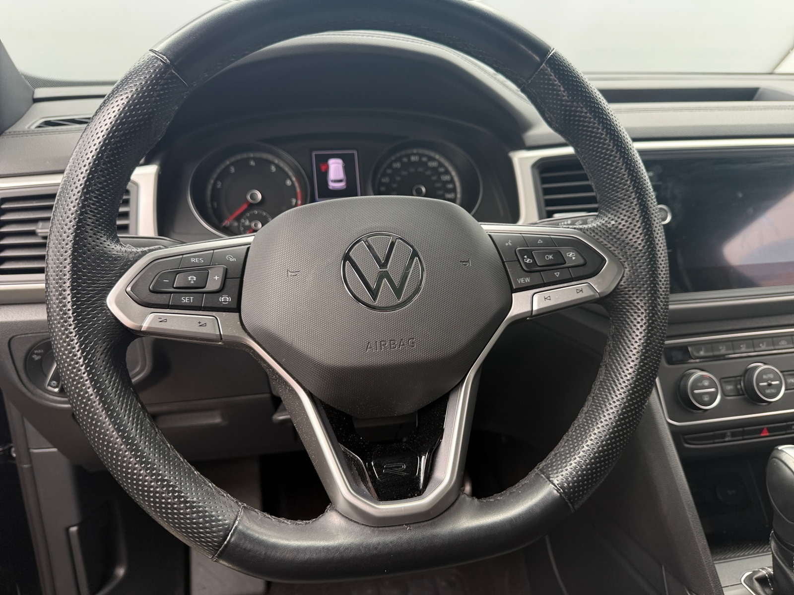 Thumbnail: 2021 Volkswagen Atlas - 5