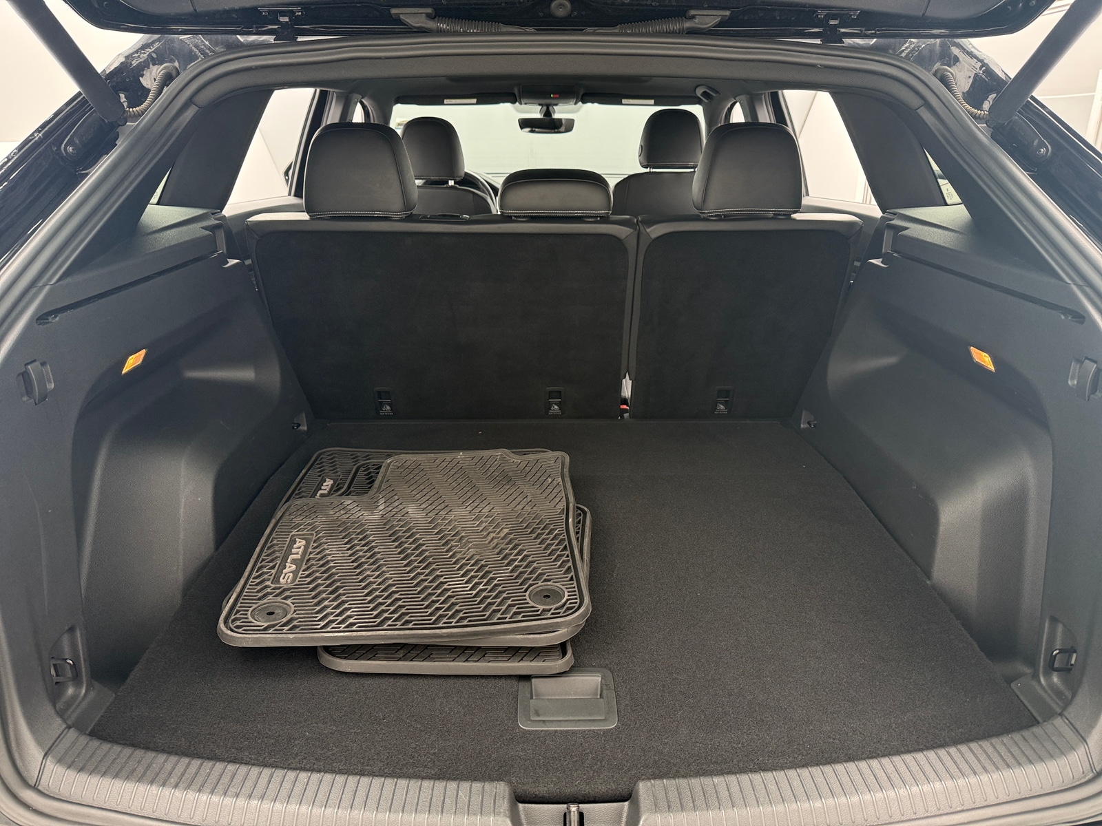 Thumbnail: 2021 Volkswagen Atlas - 7