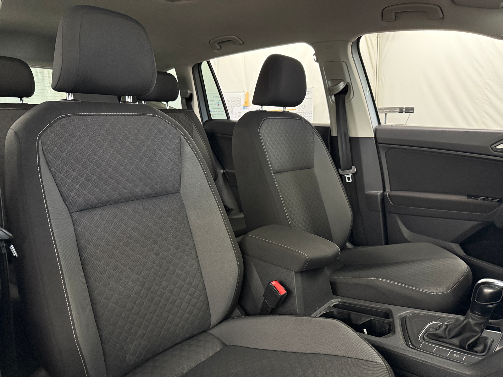 Thumbnail: 2021 Volkswagen Tiguan - 2
