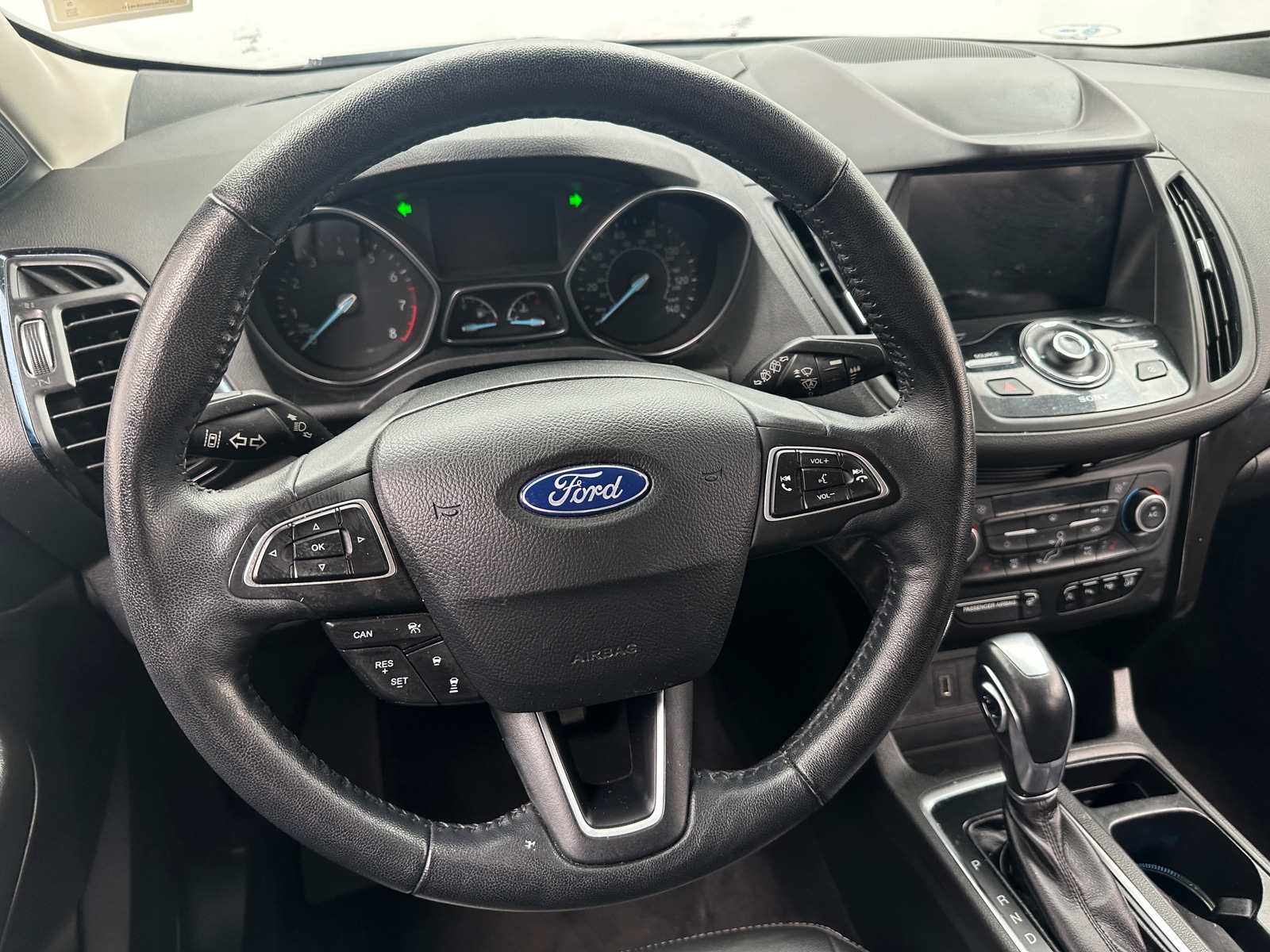 Thumbnail: 2019 Ford Escape - 4