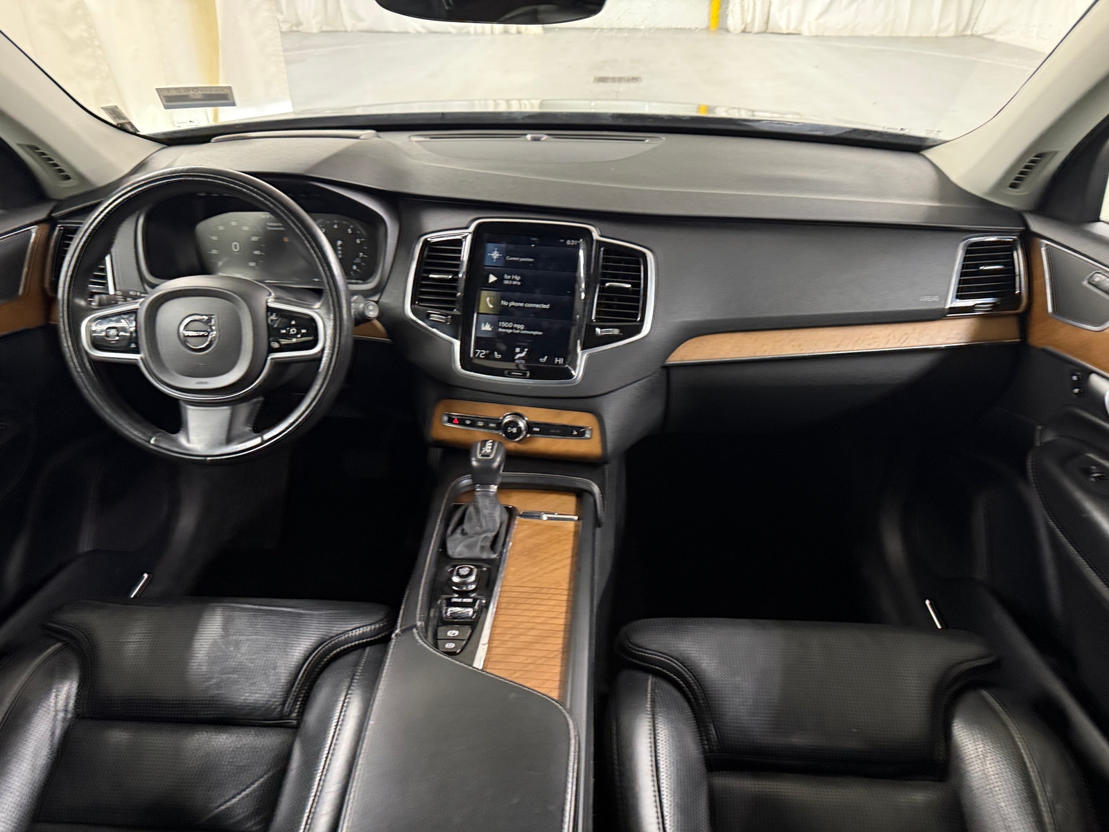 Thumbnail: 2018 Volvo XC90 - 2