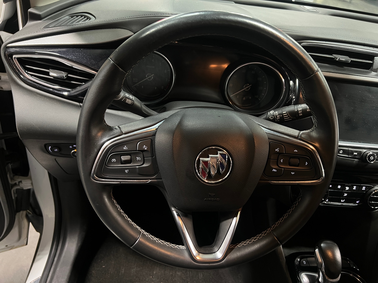 Thumbnail: 2022 Buick Encore GX - 4